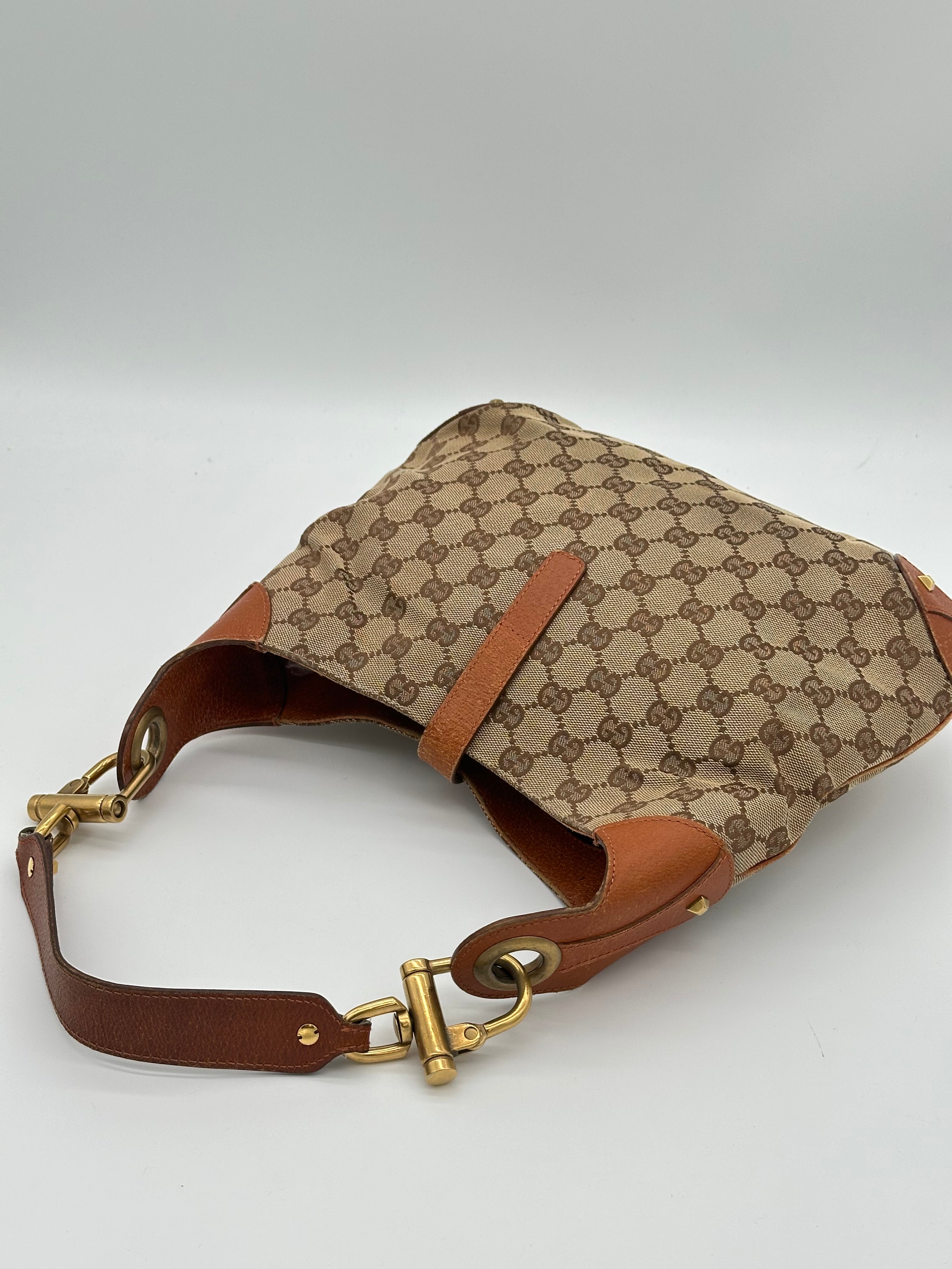 Gucci Piston Lock Jackie