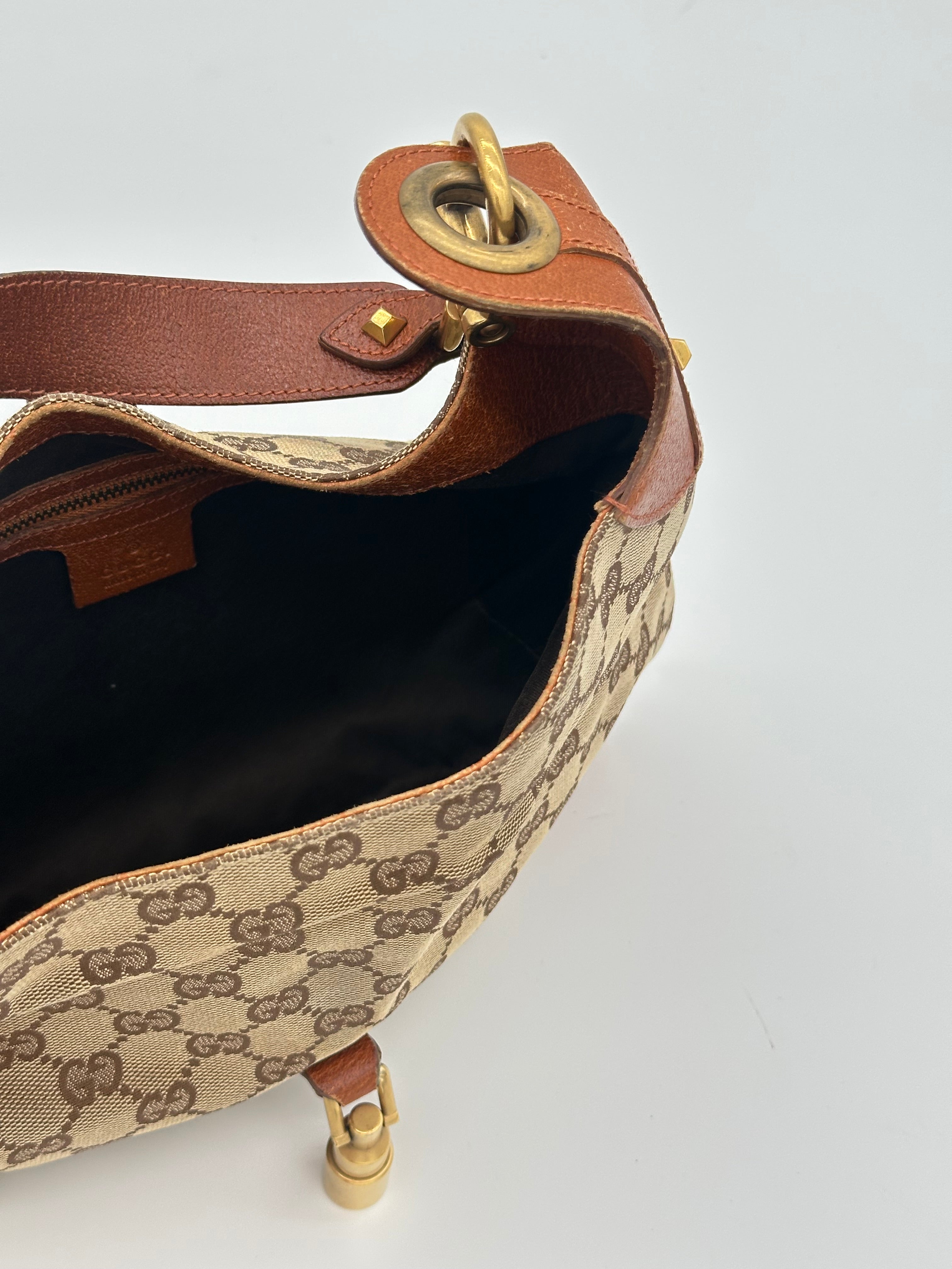 Gucci Piston Lock Jackie