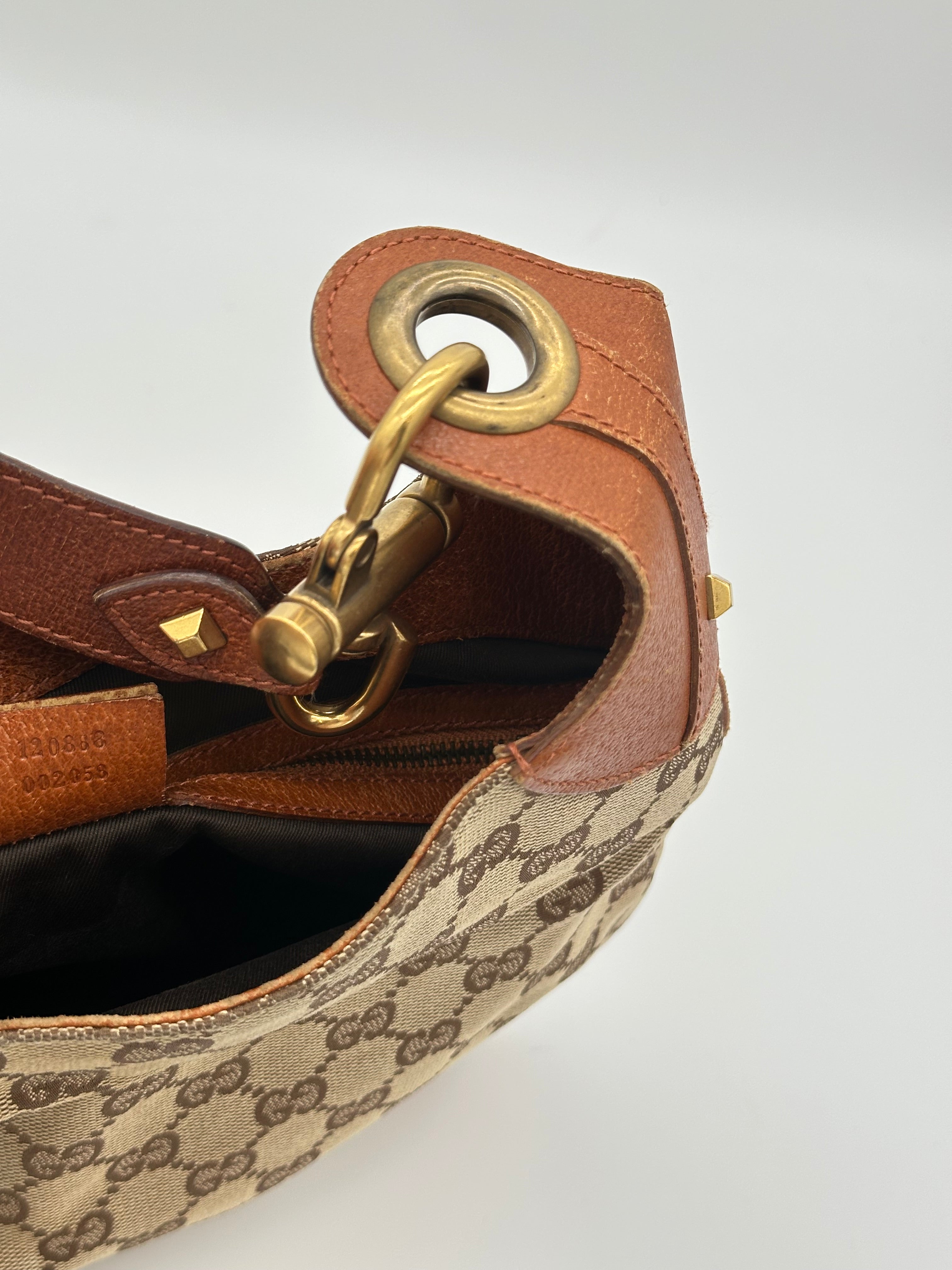 Gucci Piston Lock Jackie