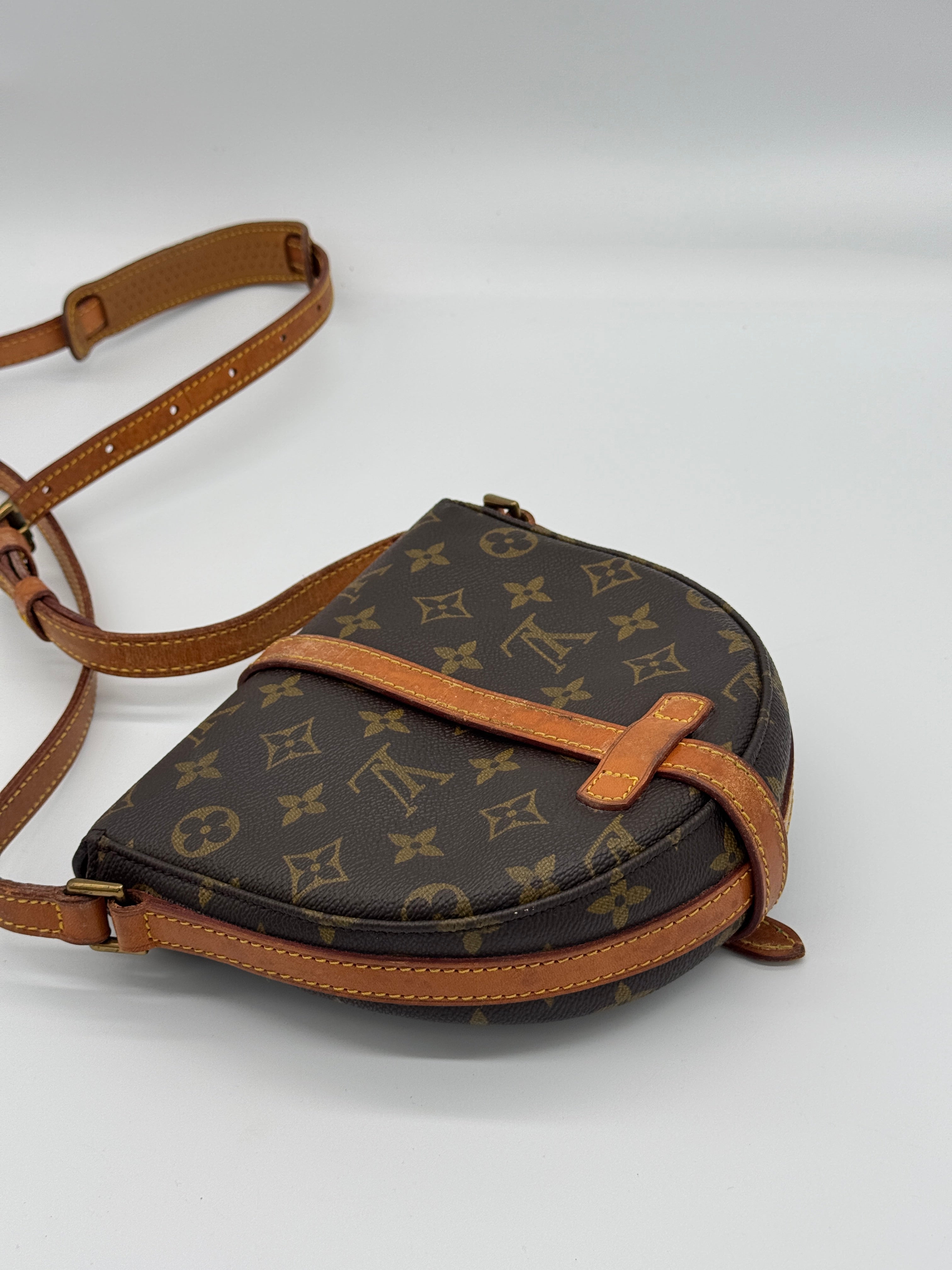 Louis Vuitton Chantilly PM