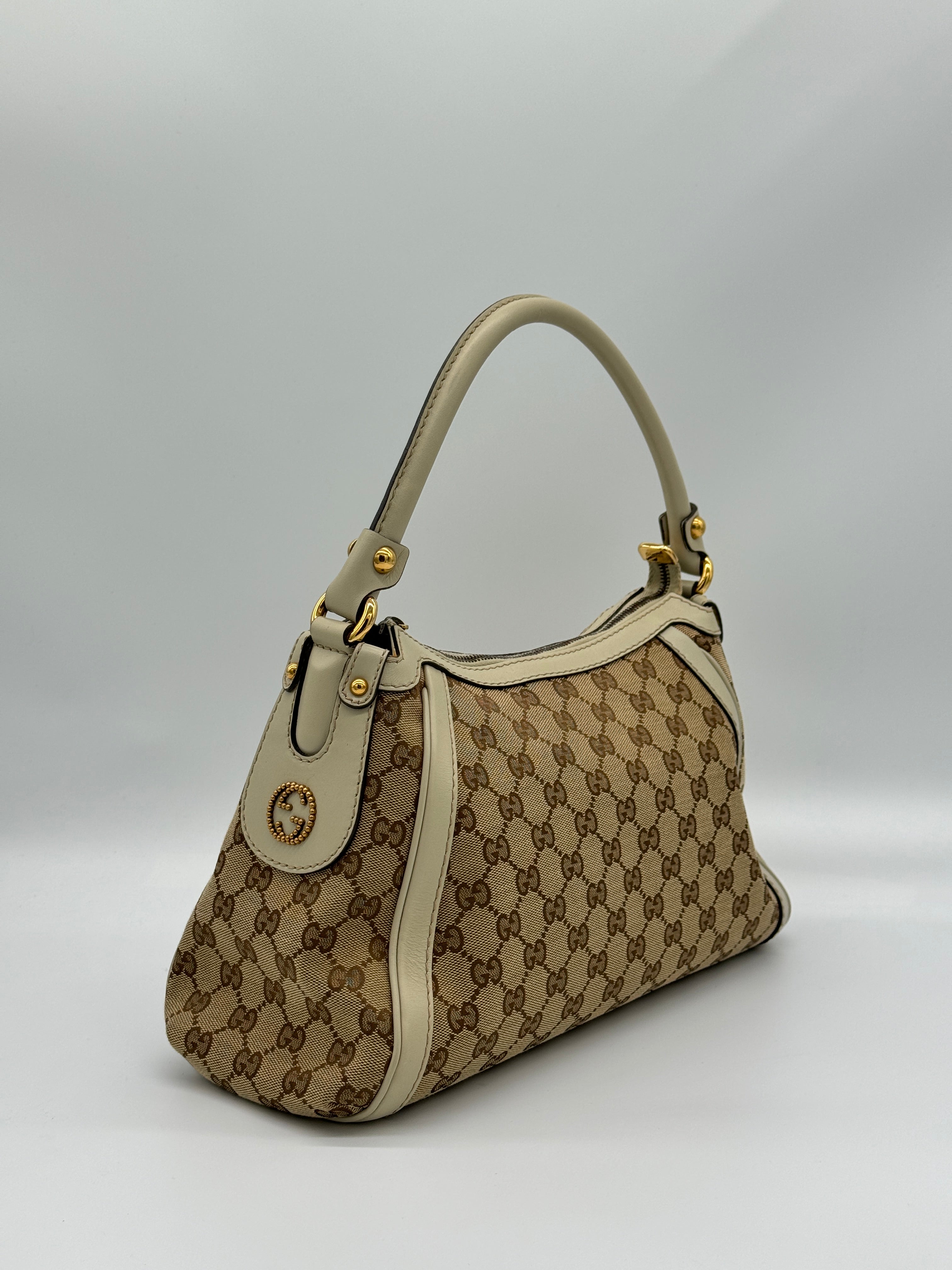 Gucci Scarlett