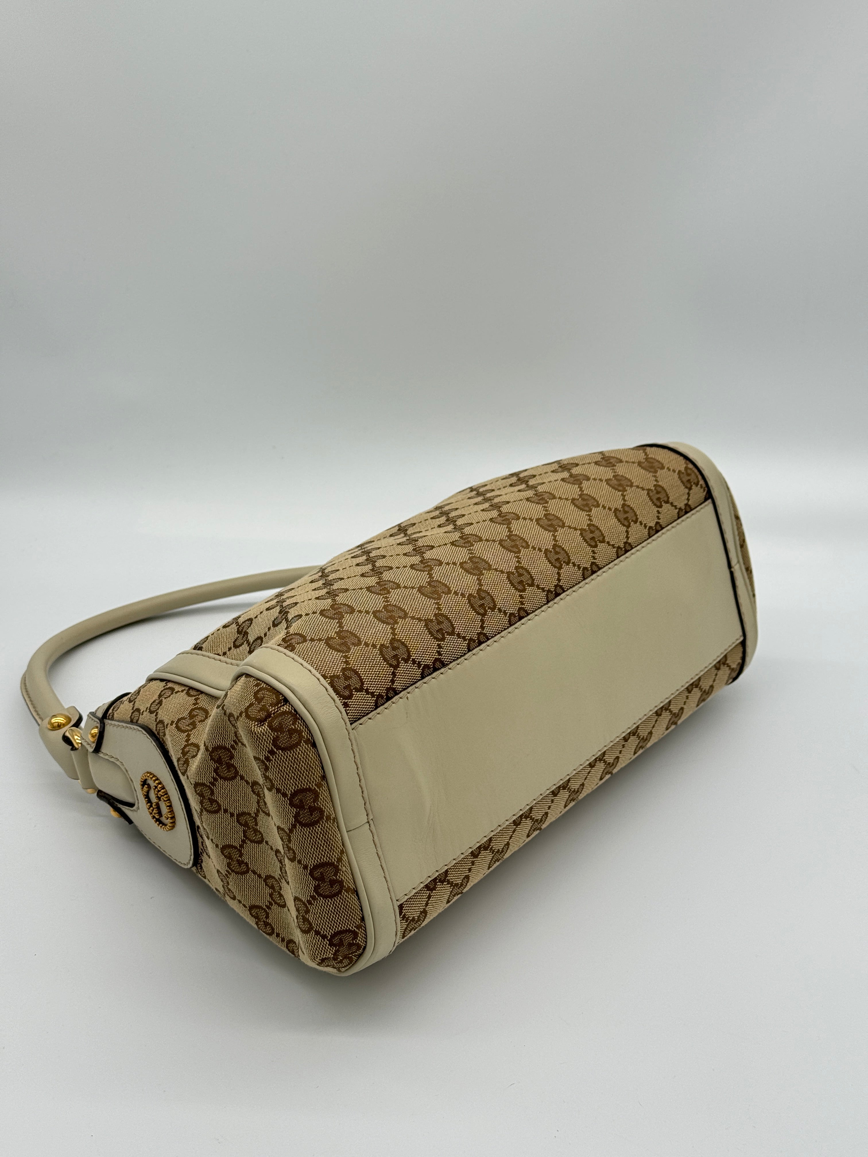 Gucci Scarlett