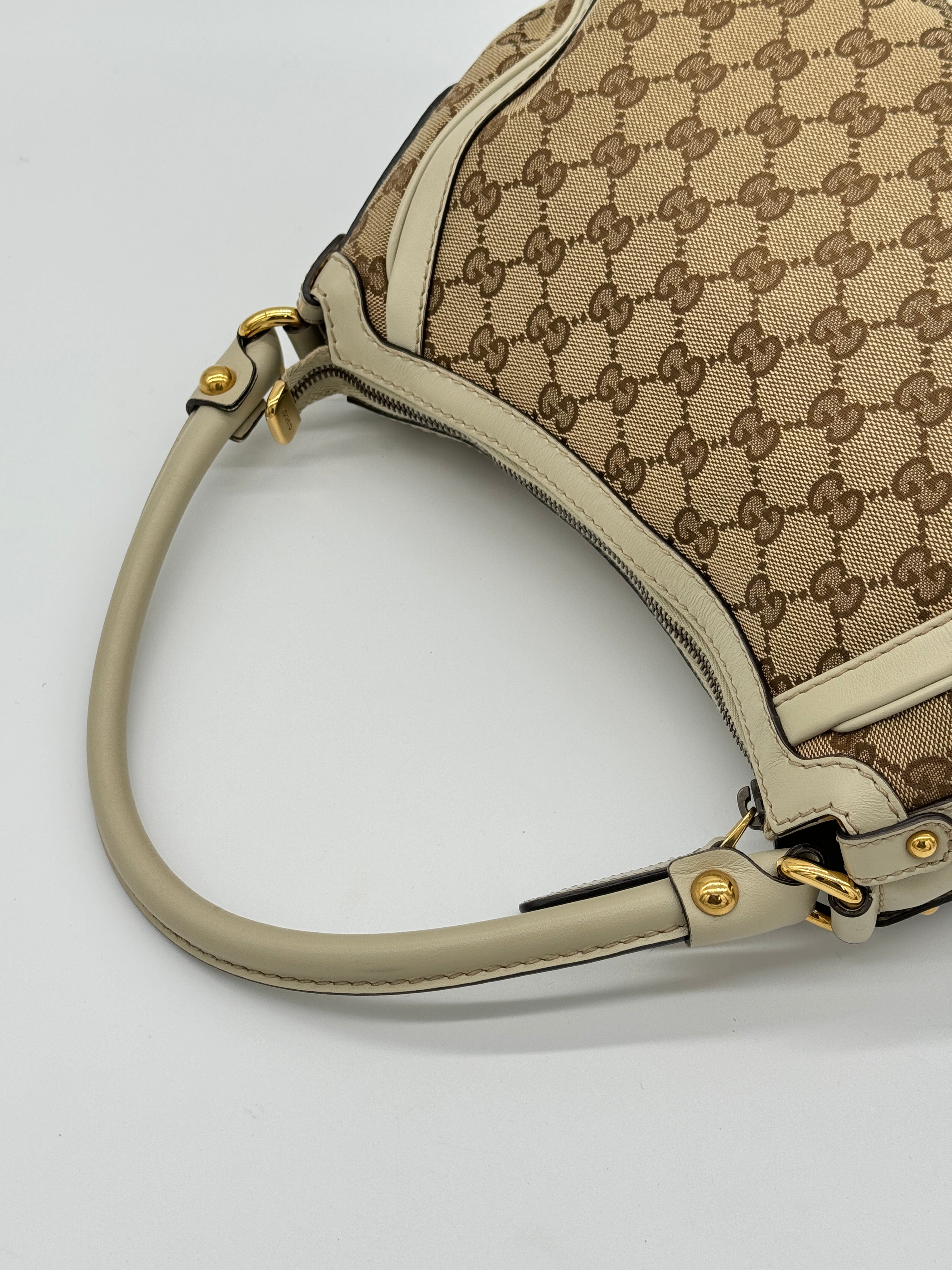 Gucci Scarlett