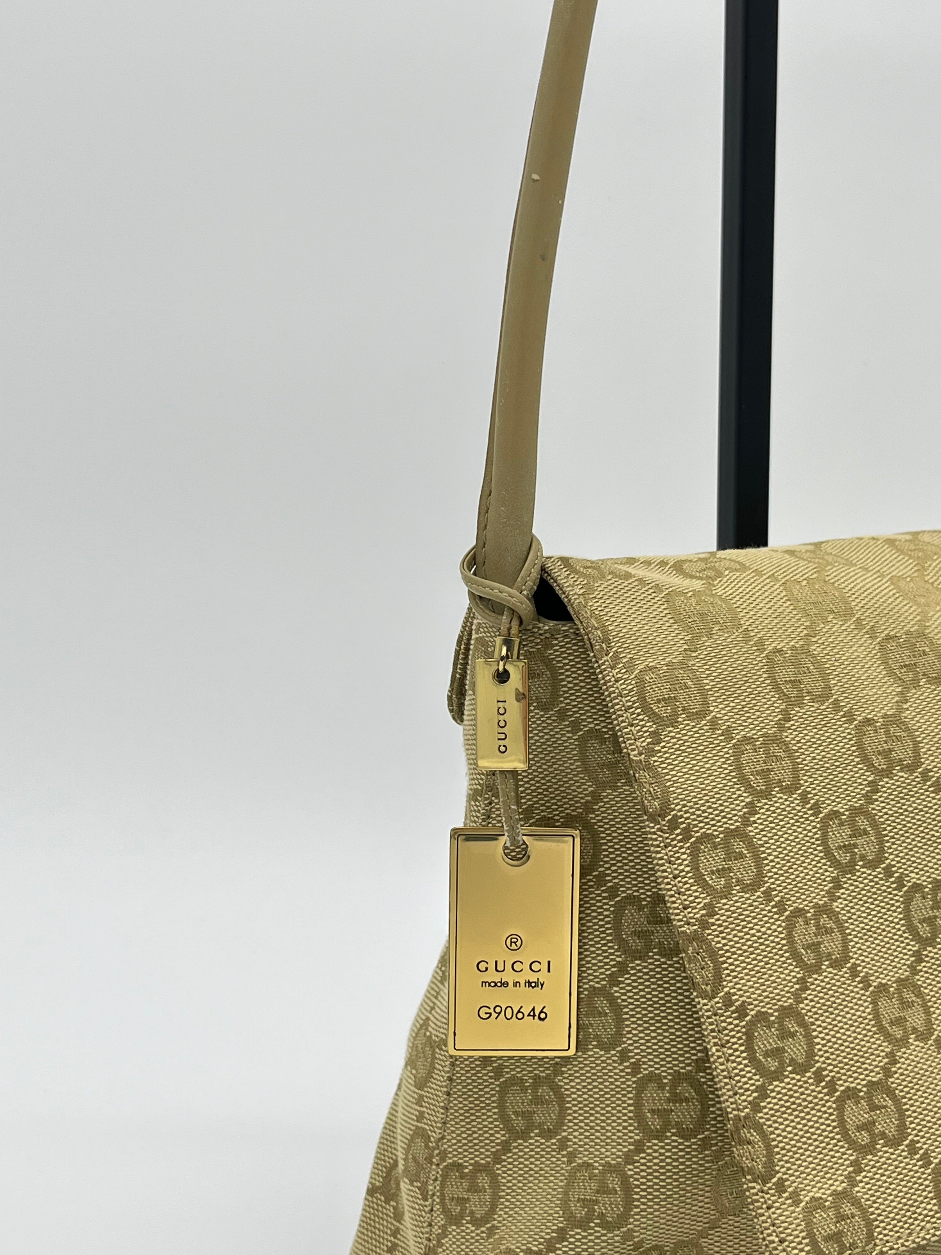 Gucci Canvas Looping