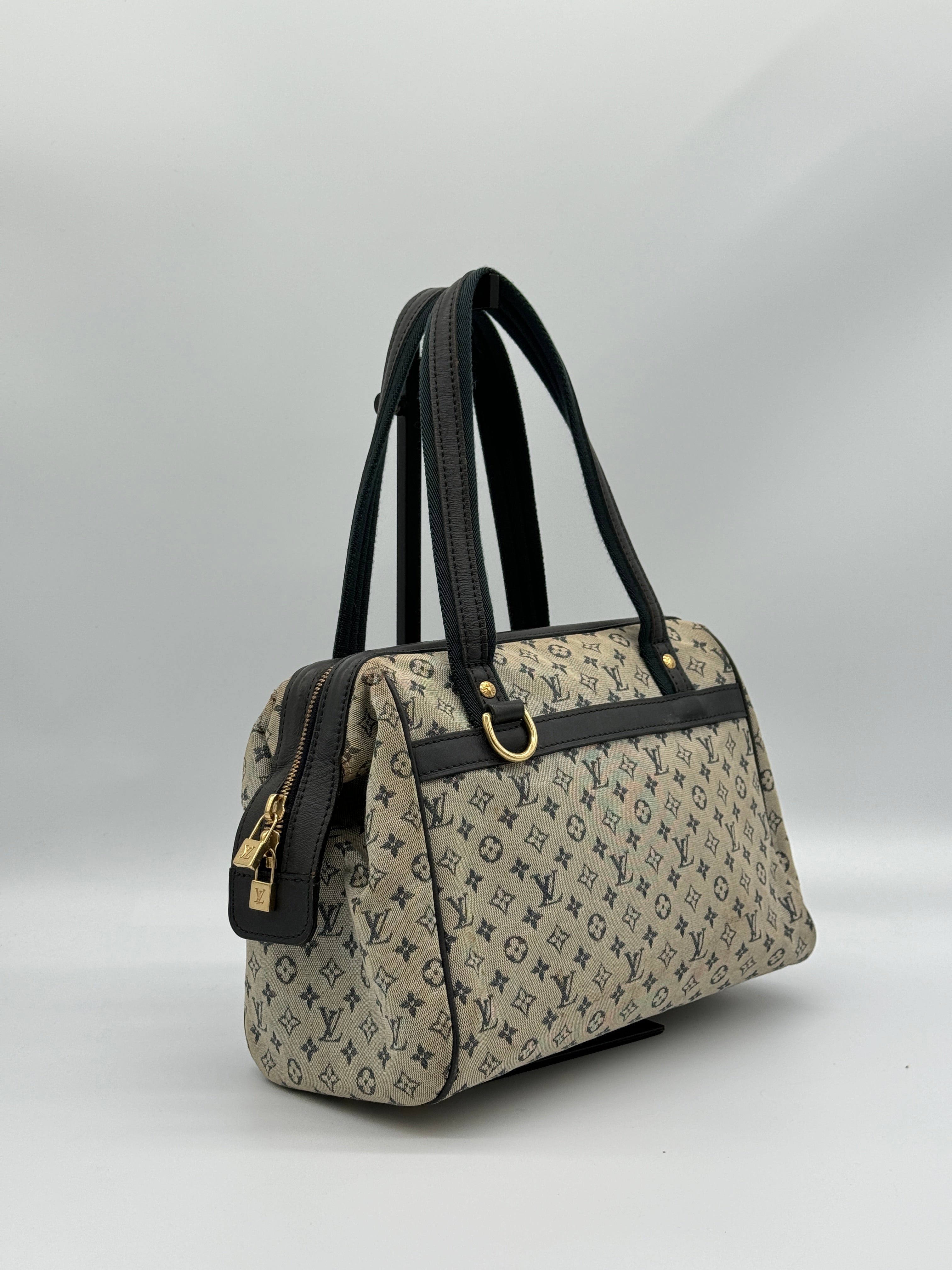 Louis Vuitton Mini Josephine PM