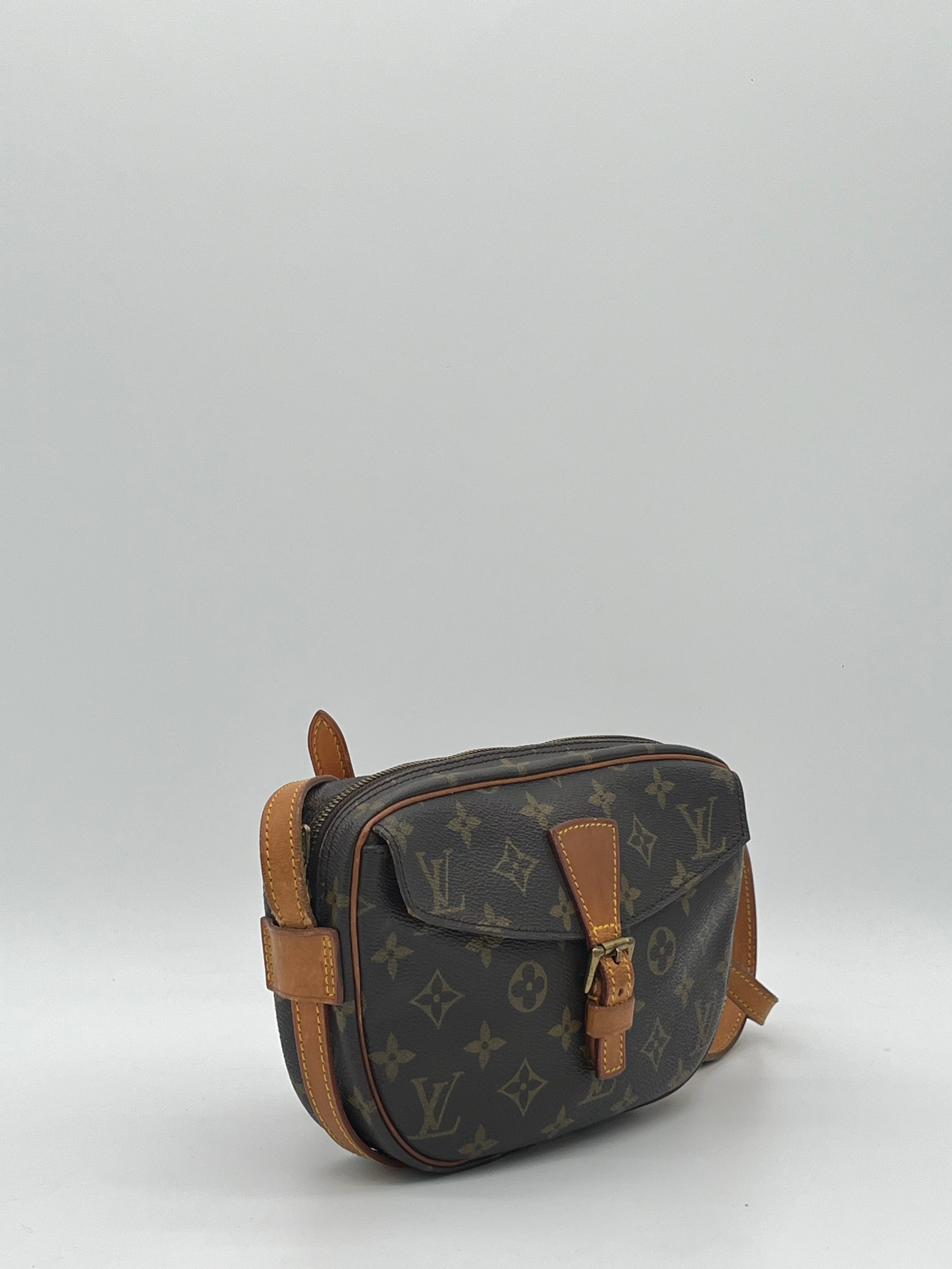 Louis Vuitton Jeune Fille MM