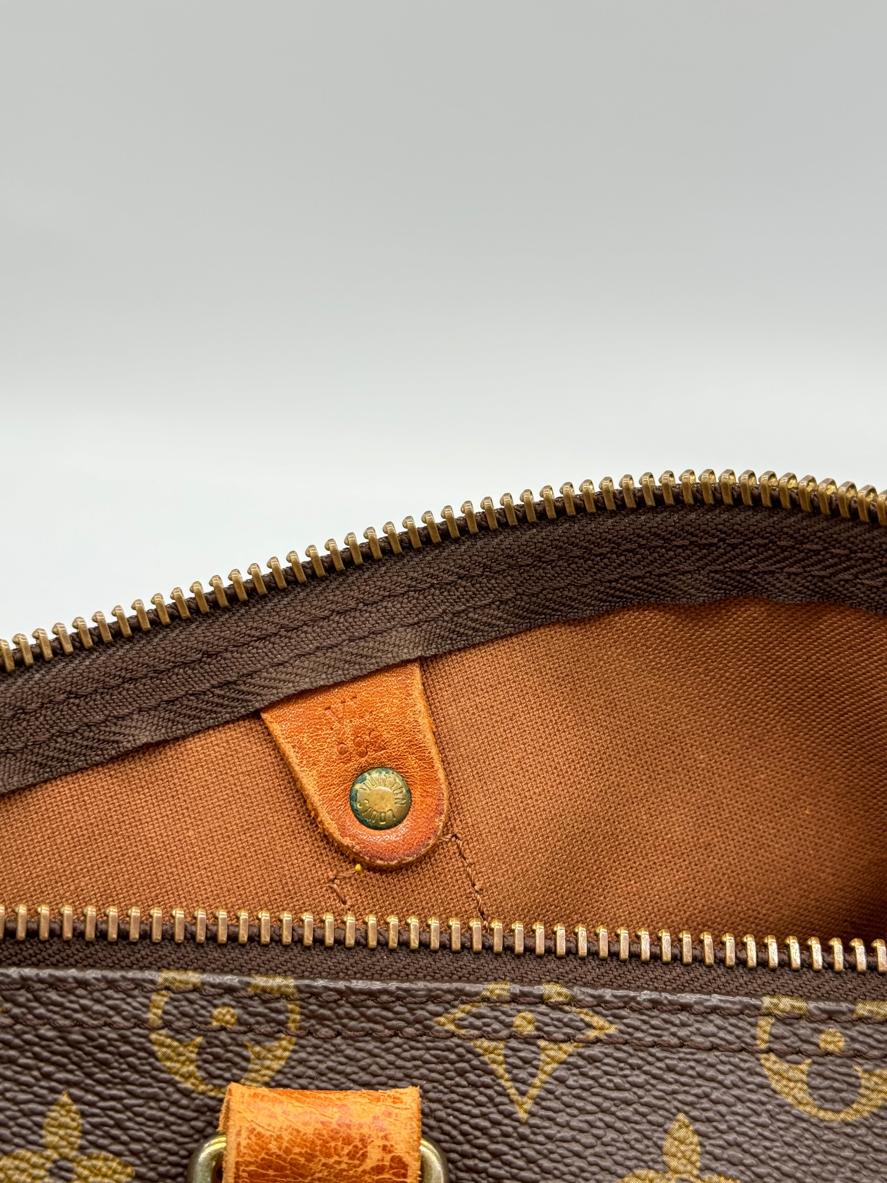 Louis Vuitton Keepall Bandoulière 50