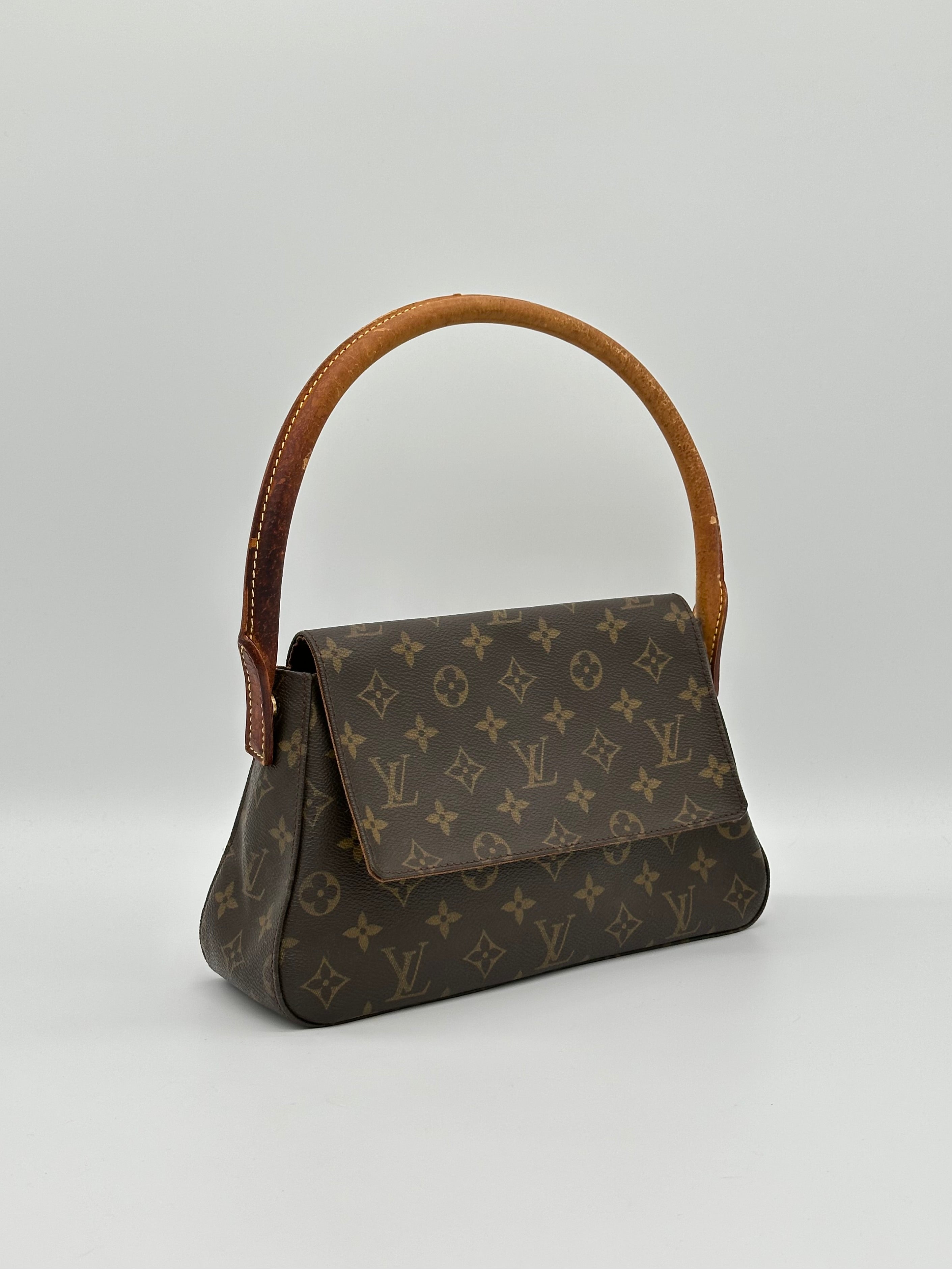 Louis Vuitton Mini Looping