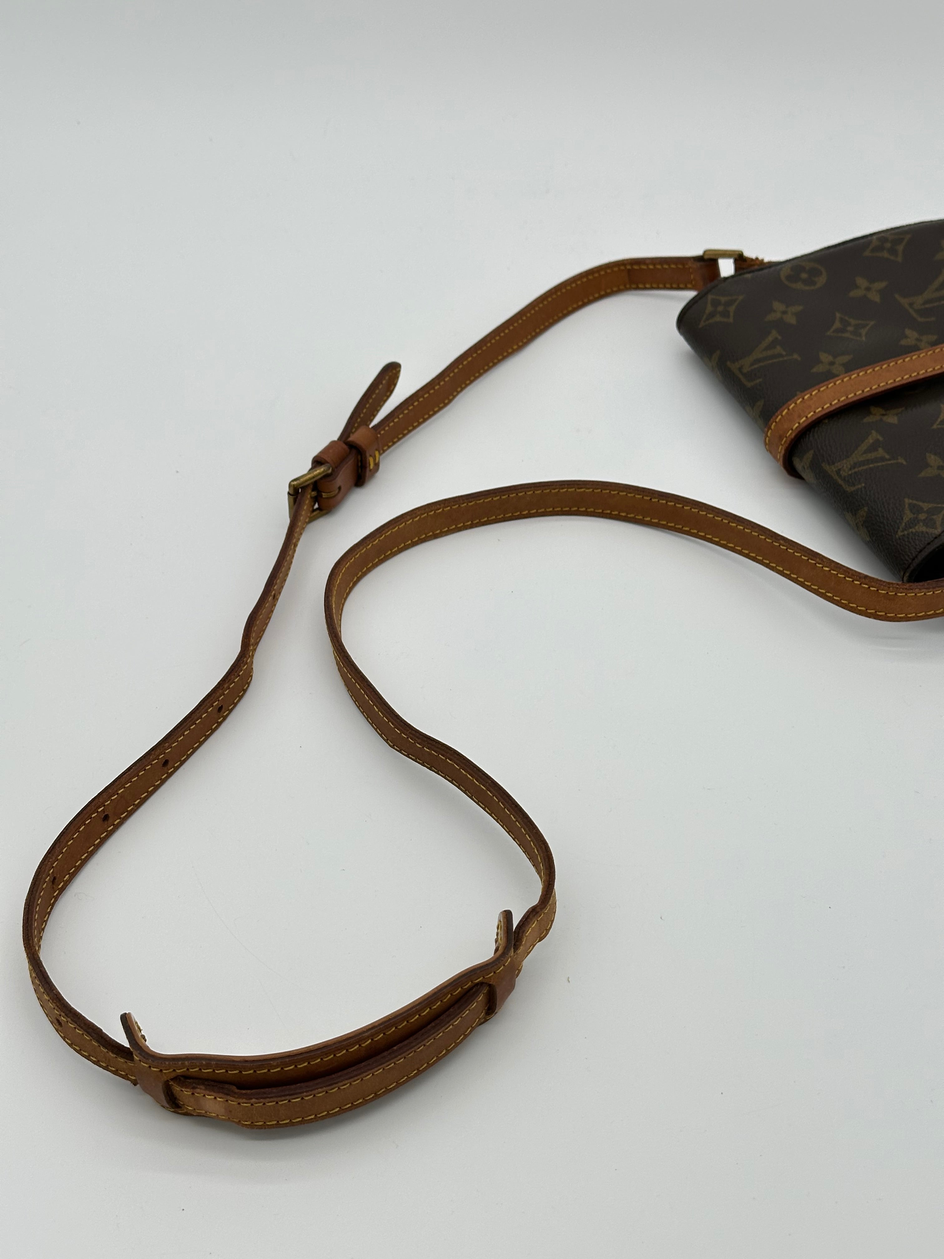 Louis Vuitton Chantilly PM