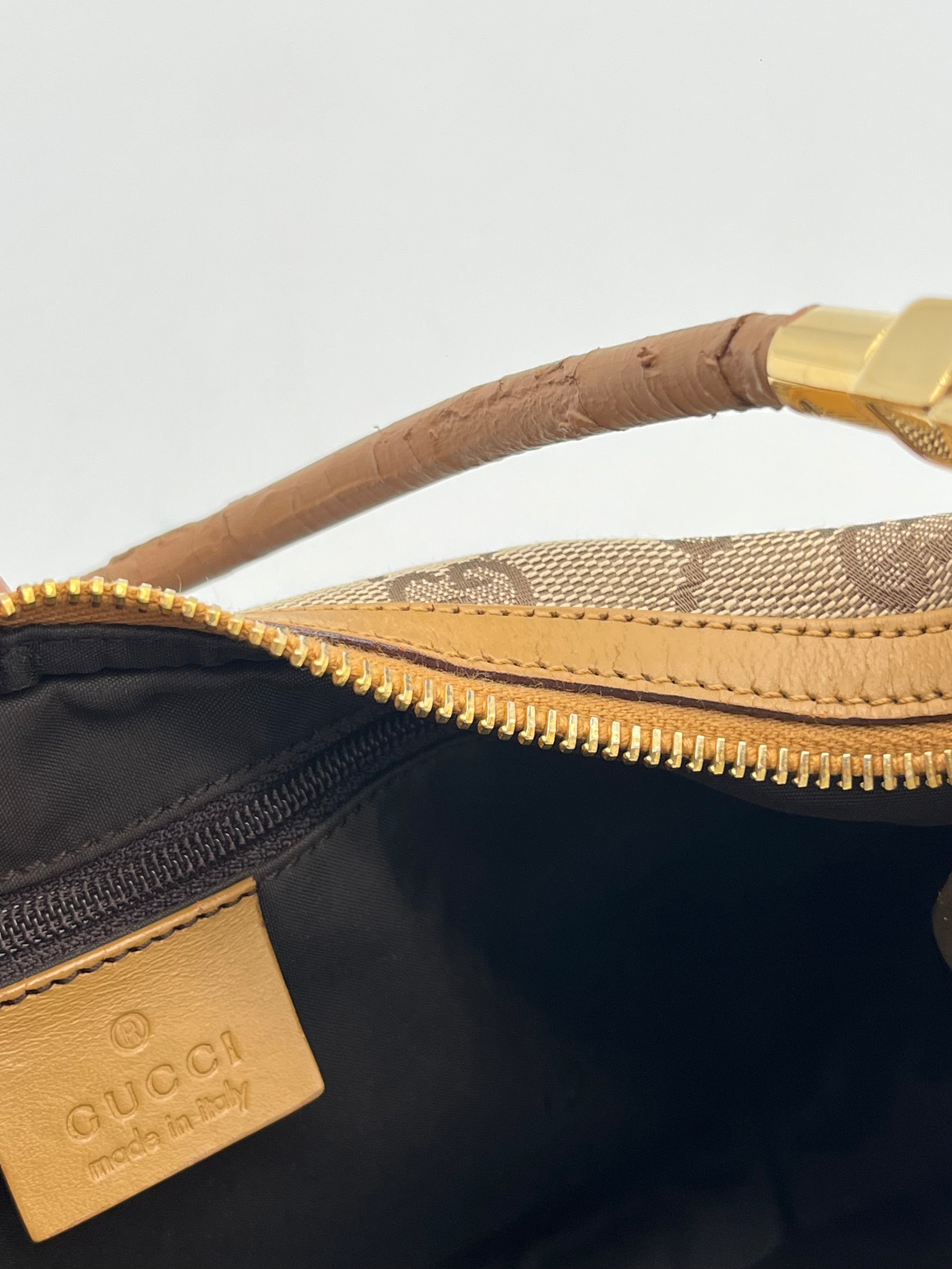 Gucci Clasp Hobo