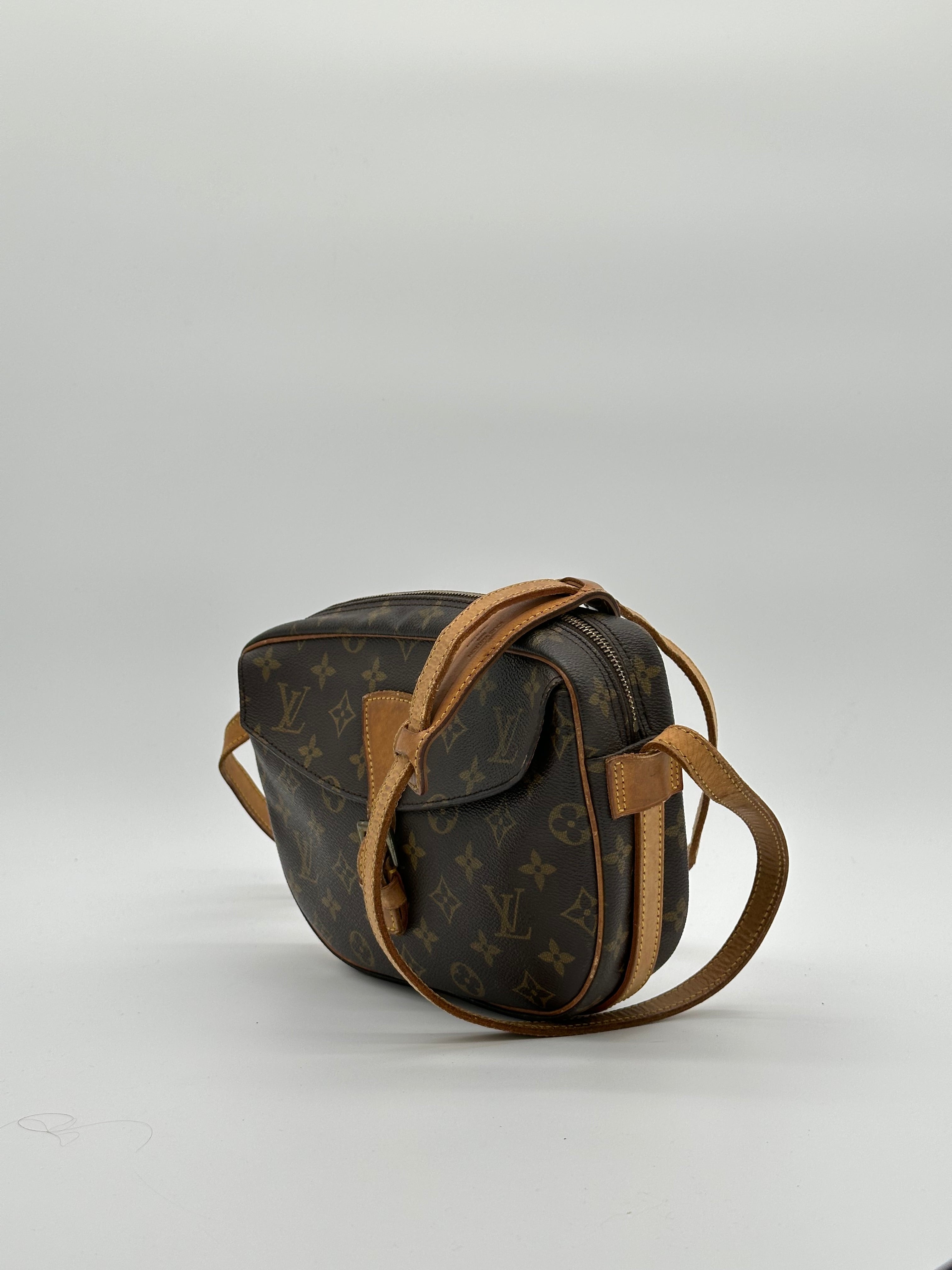 Louis Vuitton Jeune Fille MM