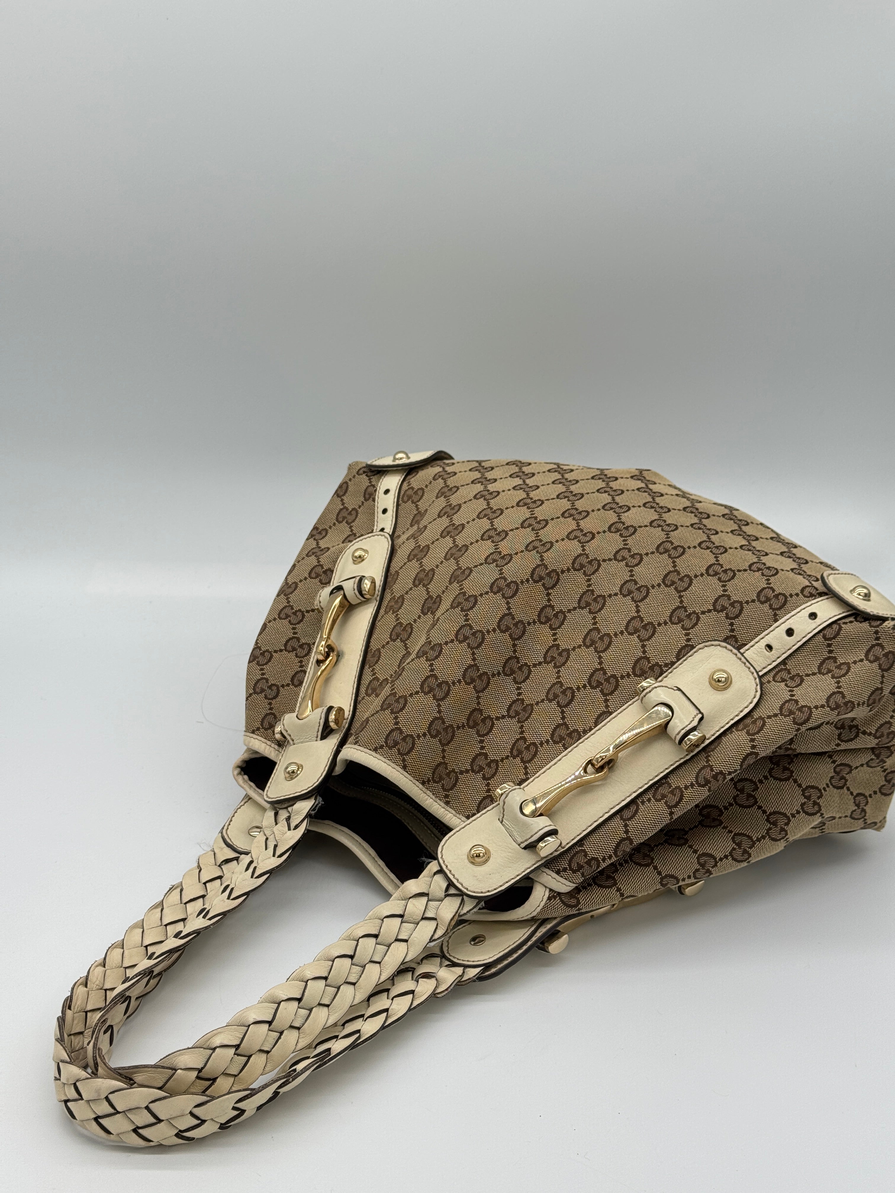 Gucci Pelham Canvas
