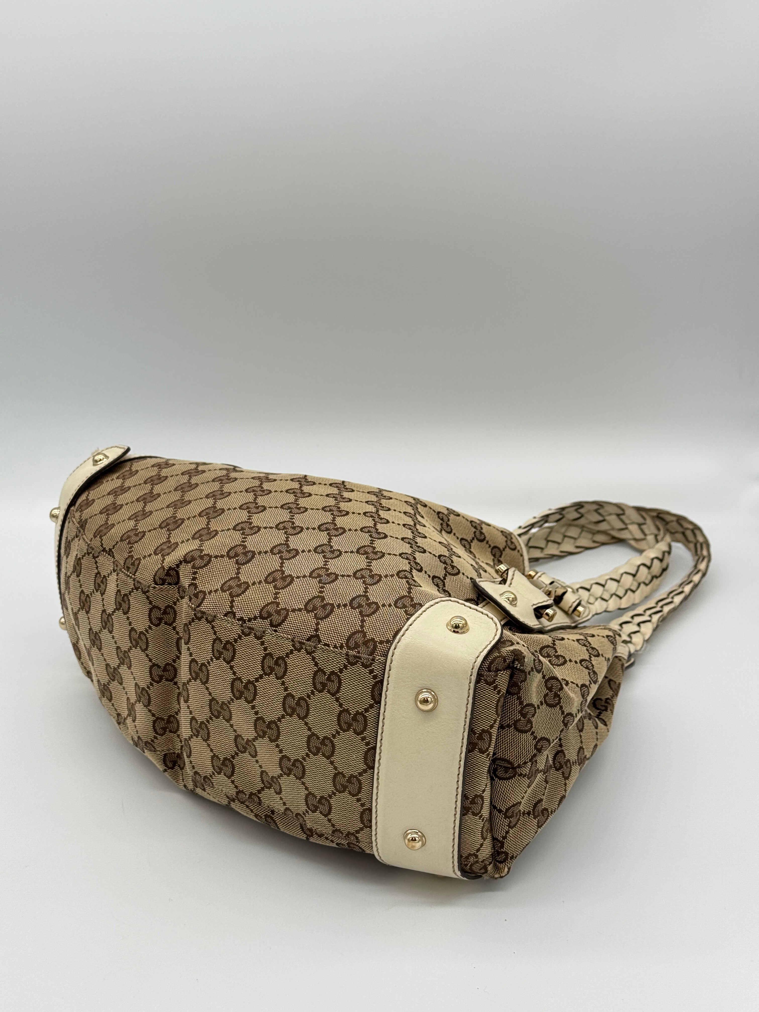 Gucci Pelham Canvas