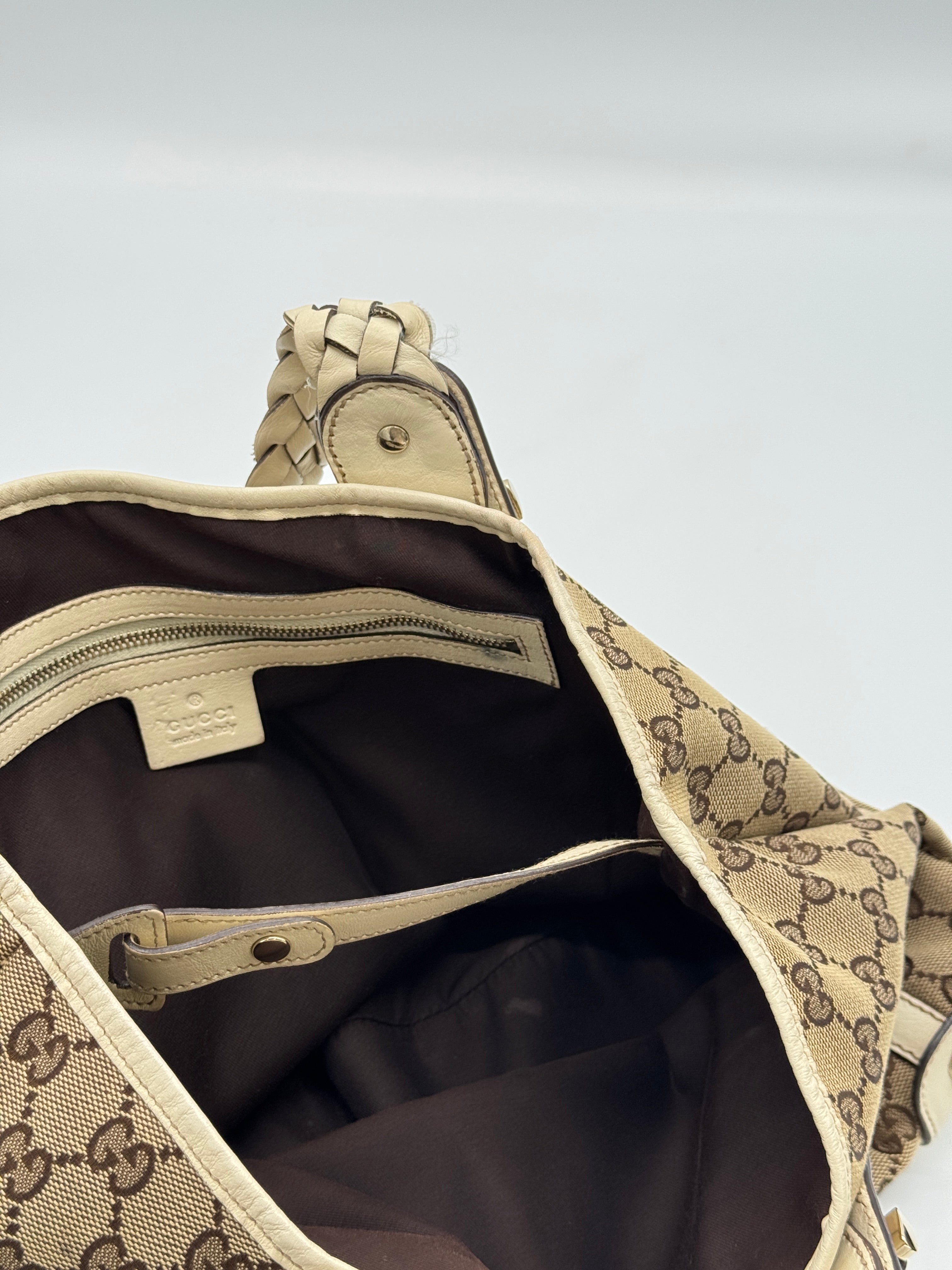 Gucci Pelham Canvas