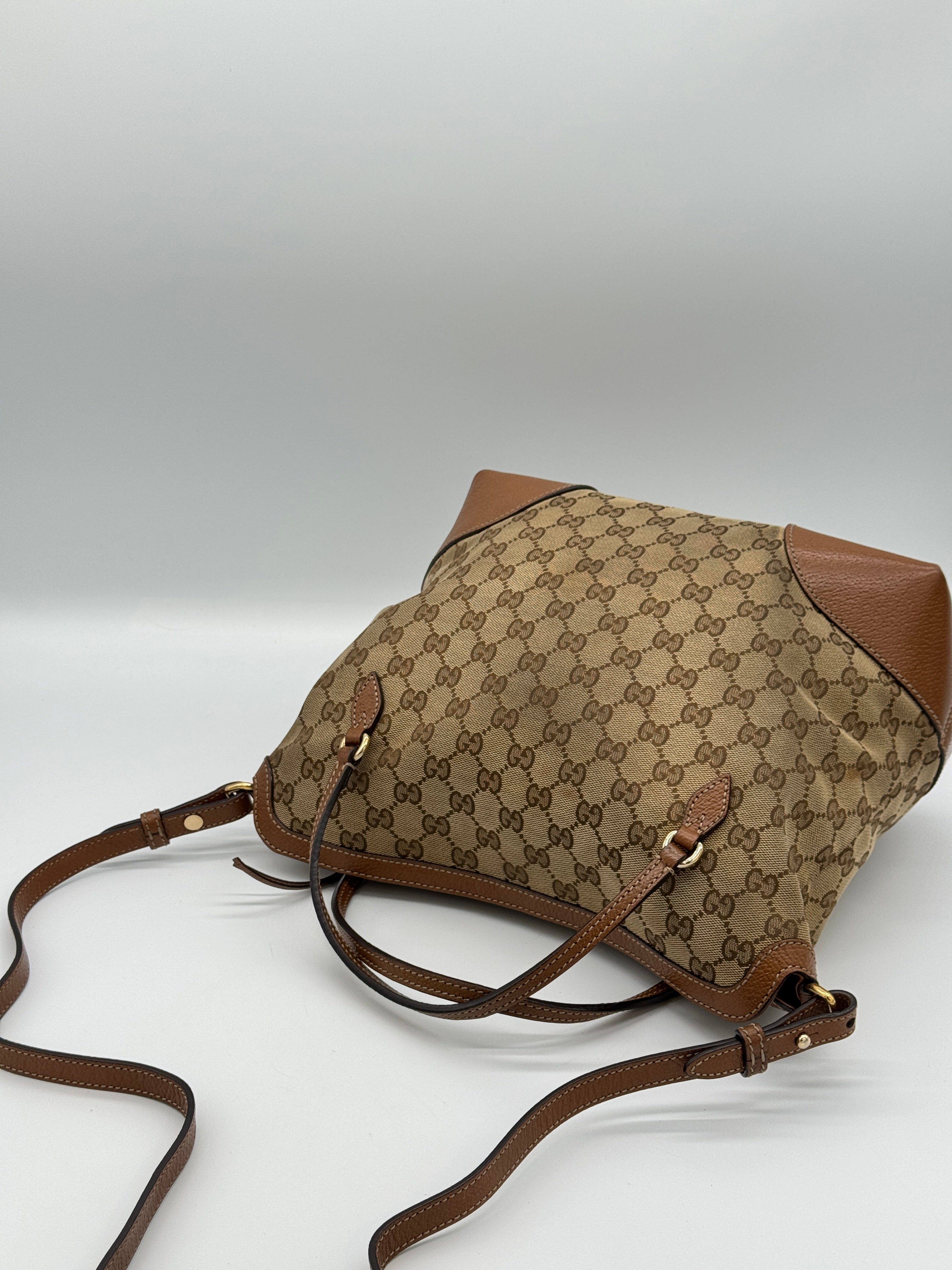 Gucci Bree Medium