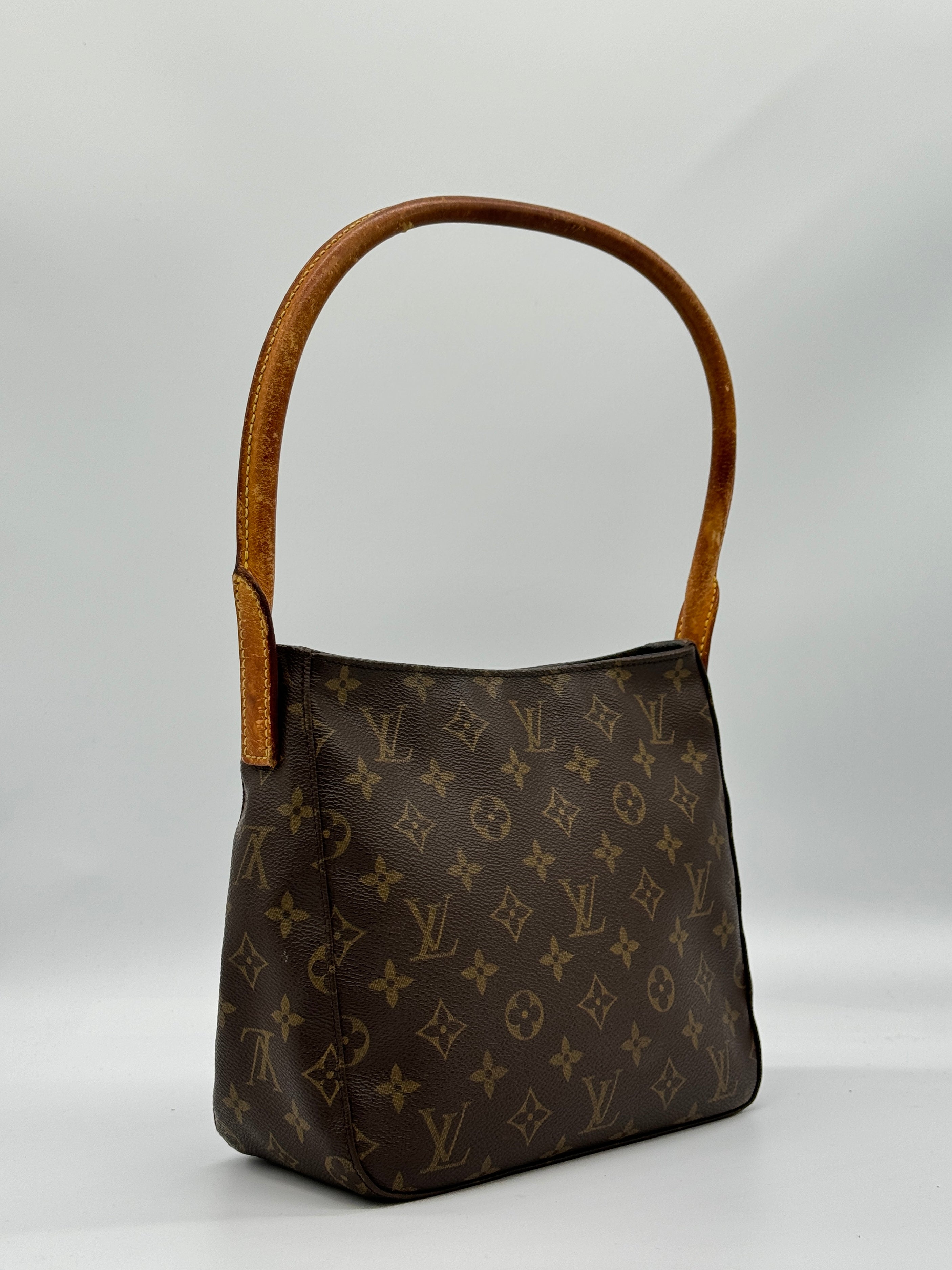 Louis Vuitton Looping MM