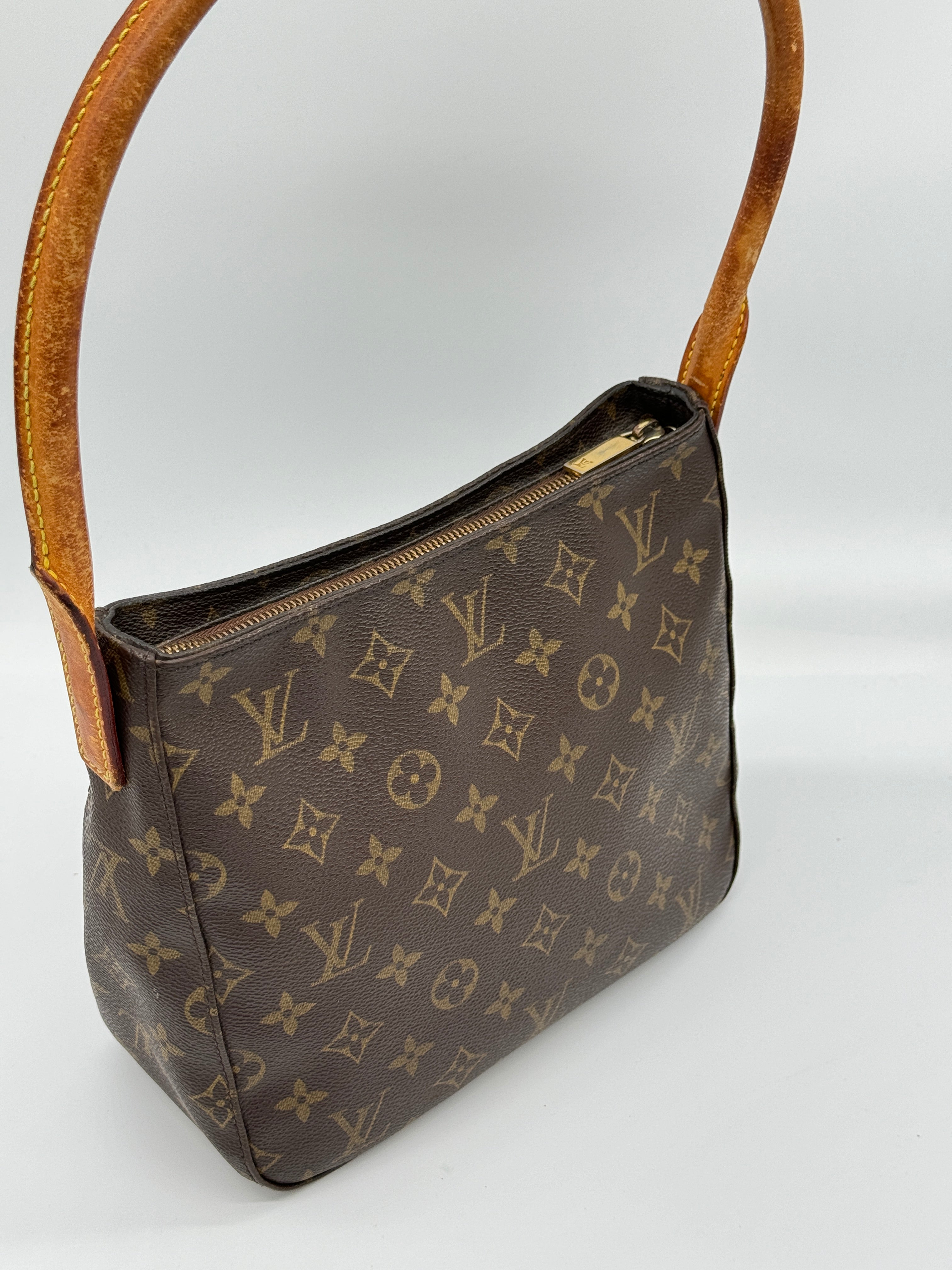 Louis Vuitton Looping MM