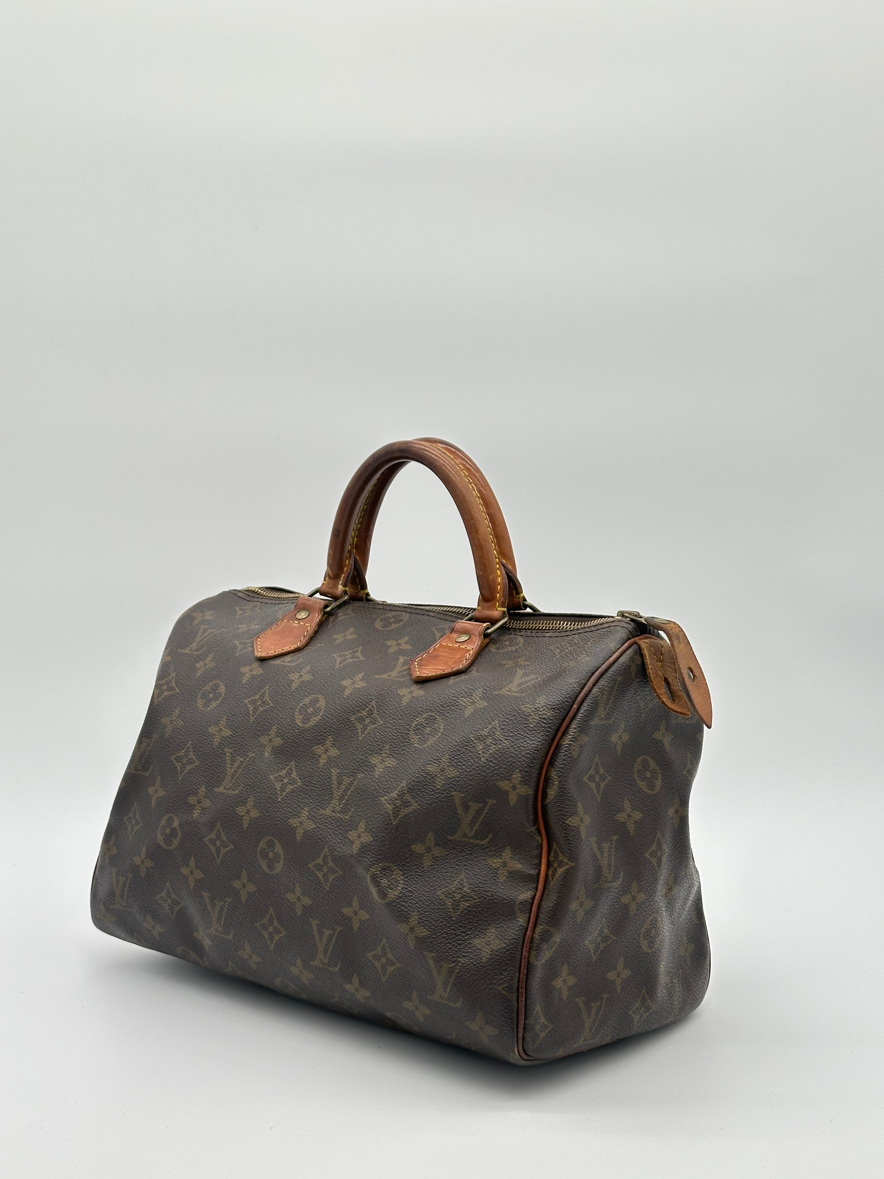 Louis Vuitton Speedy 30