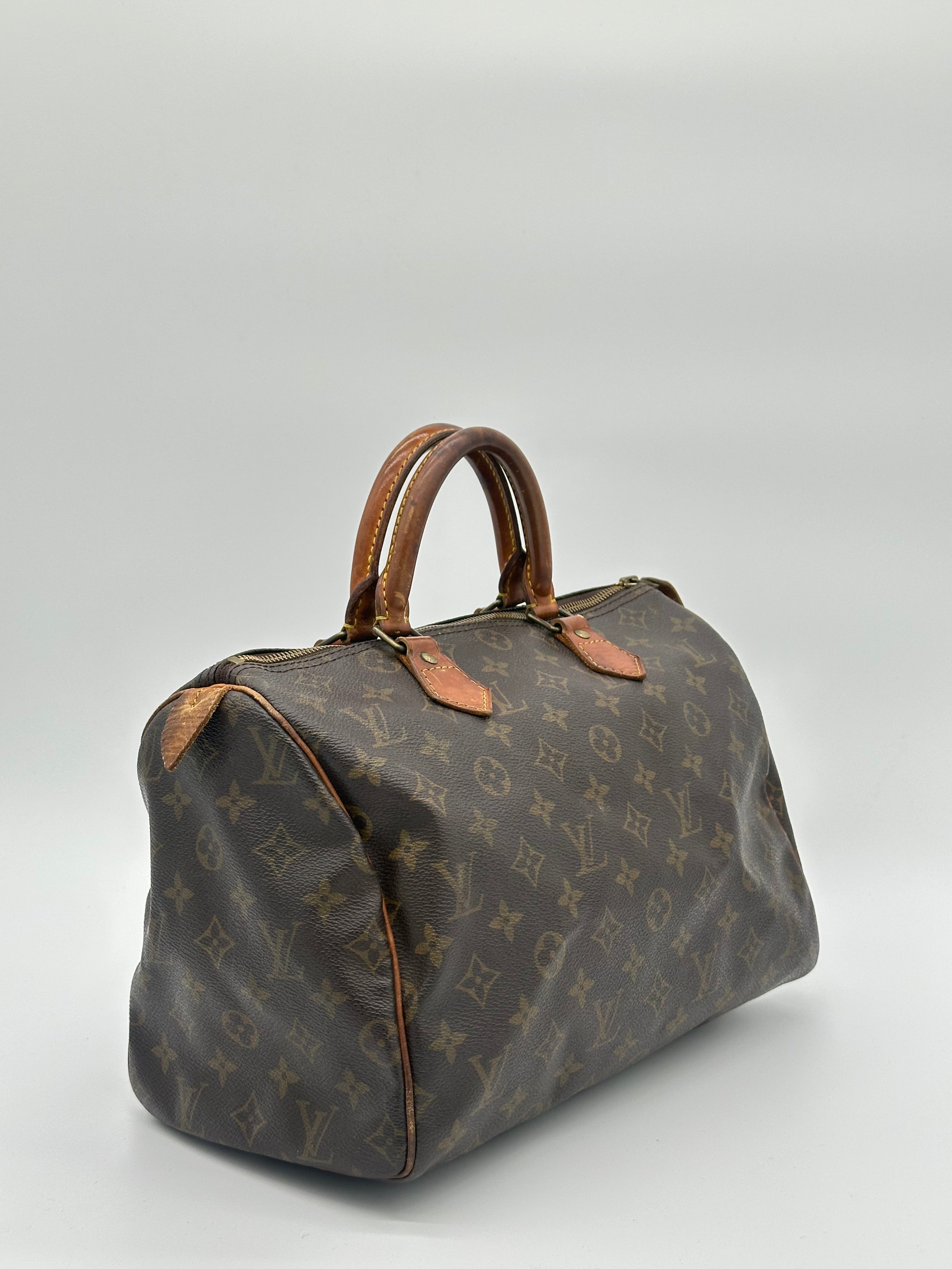 Louis Vuitton Speedy 30