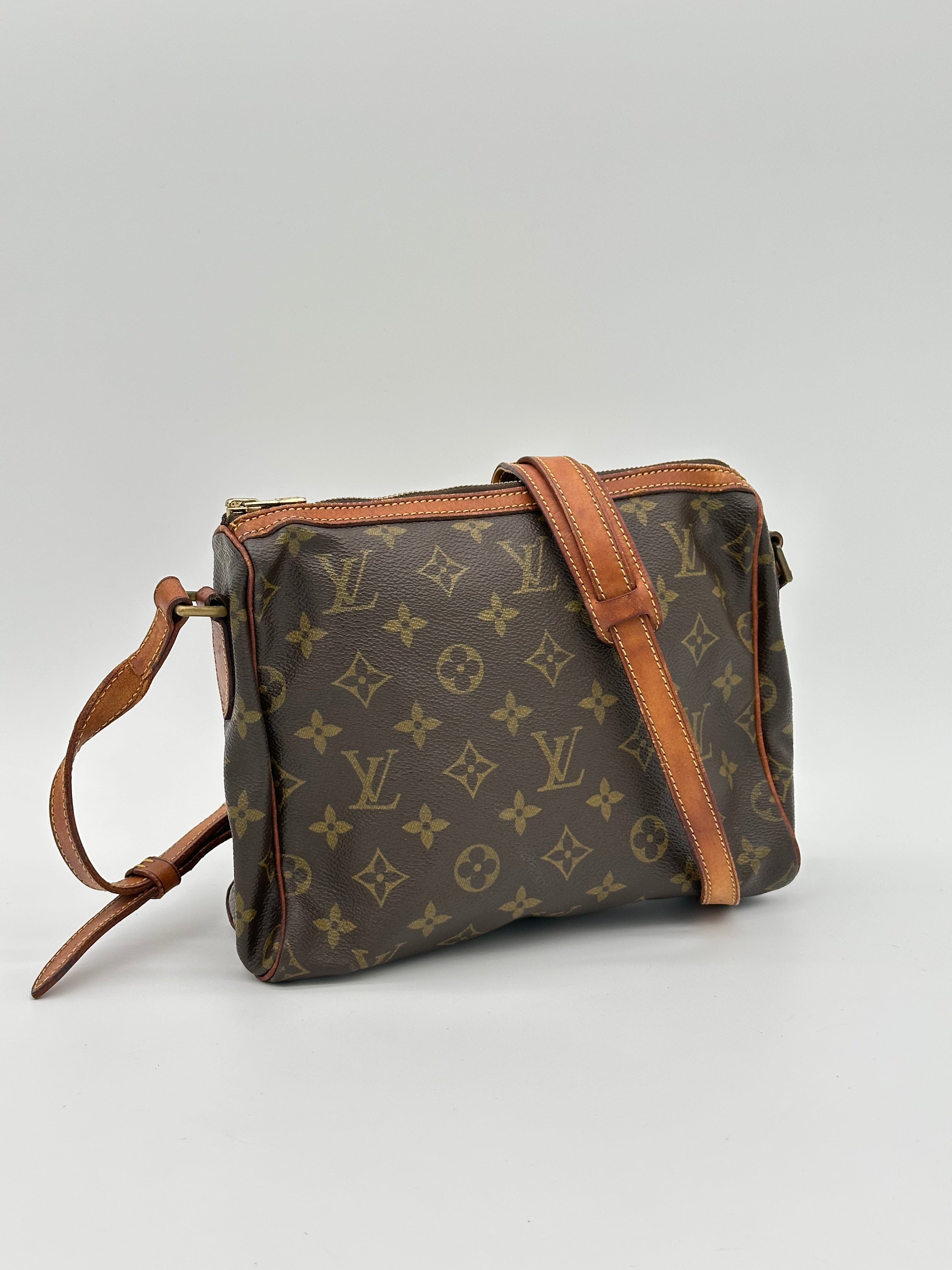 Louis Vuitton Tulle Lee