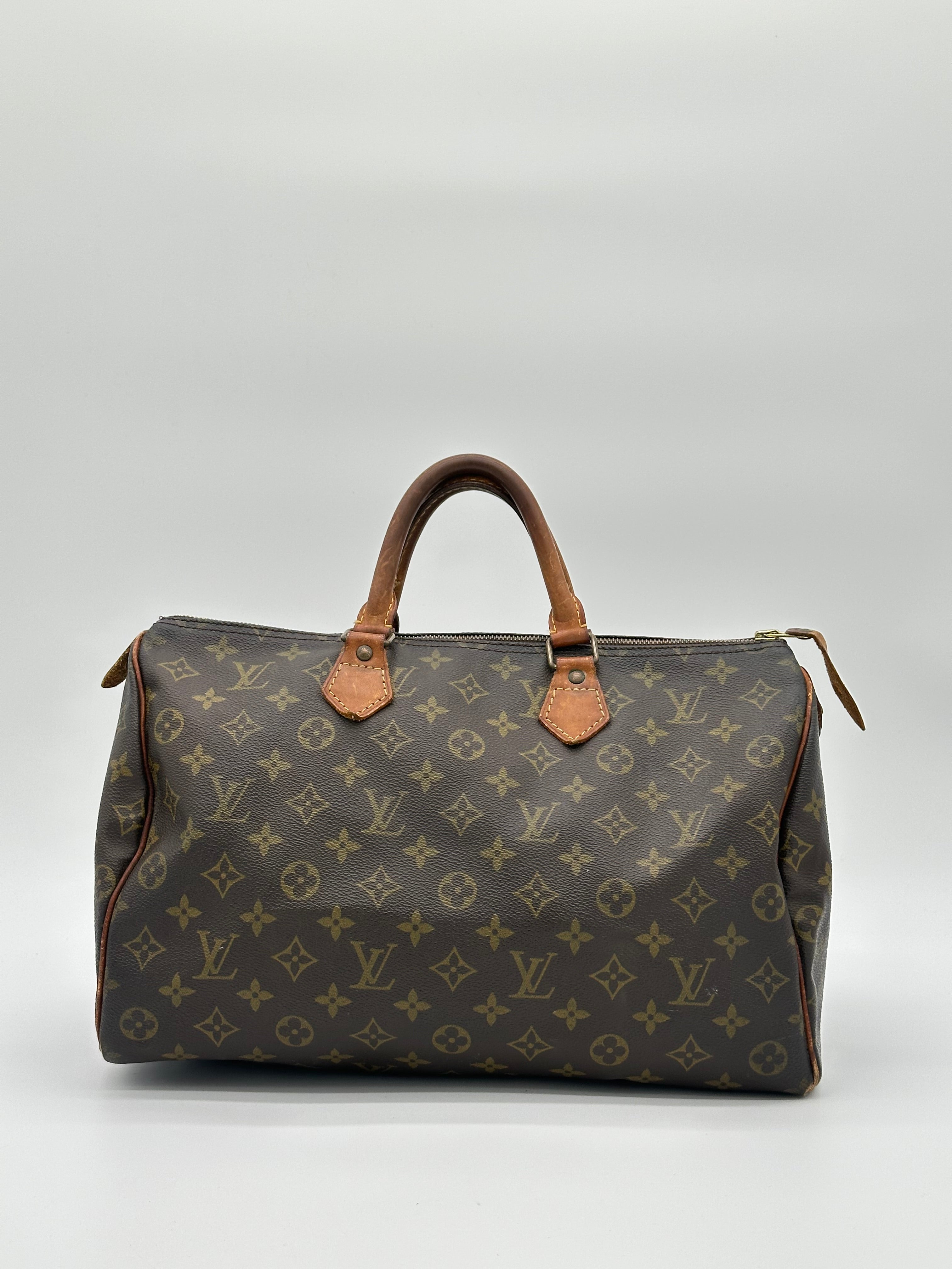 Louis Vuitton Speedy 35