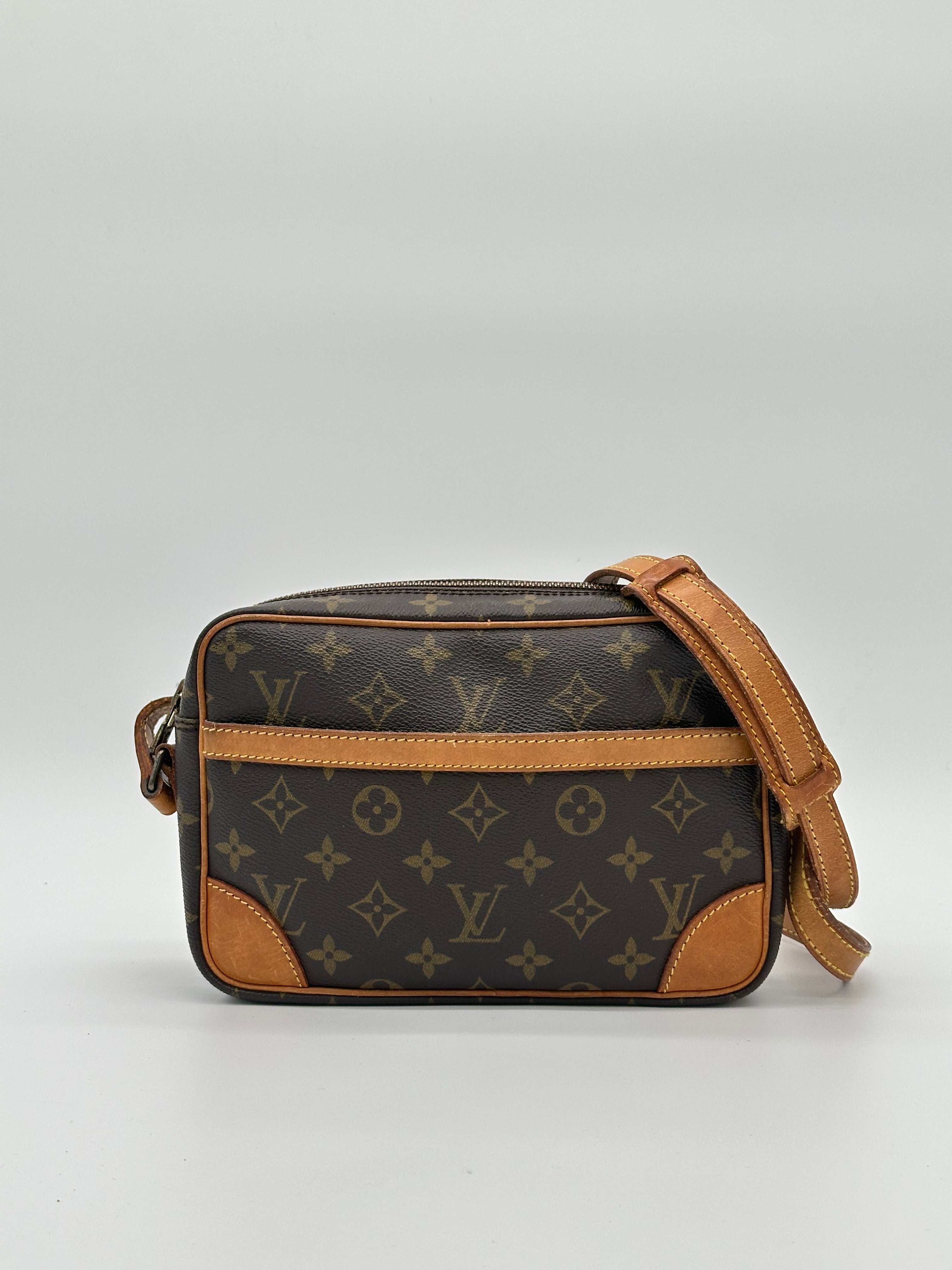 Louis Vuitton Trocadero 23