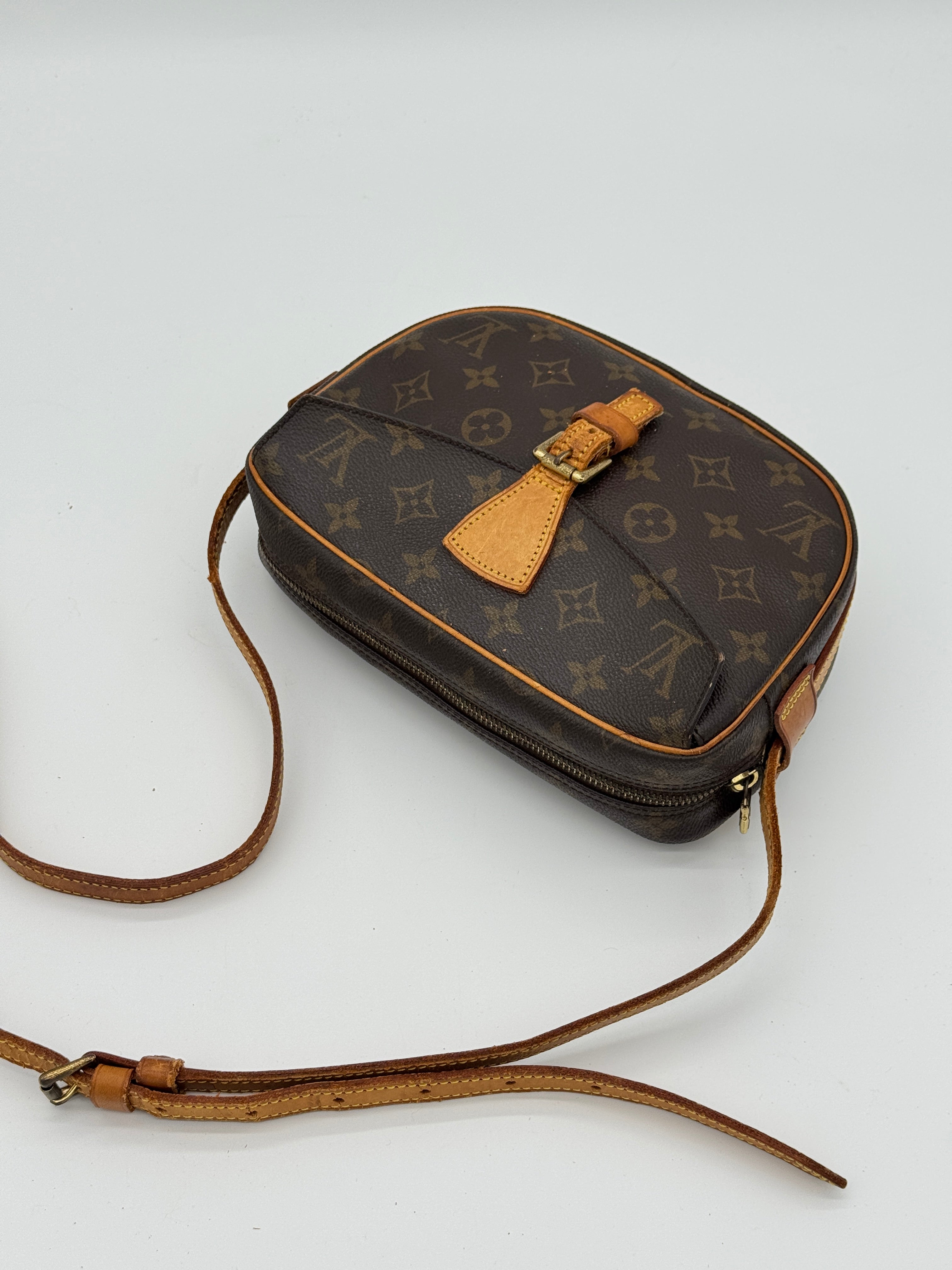 Louis Vuitton Jeune Fille MM