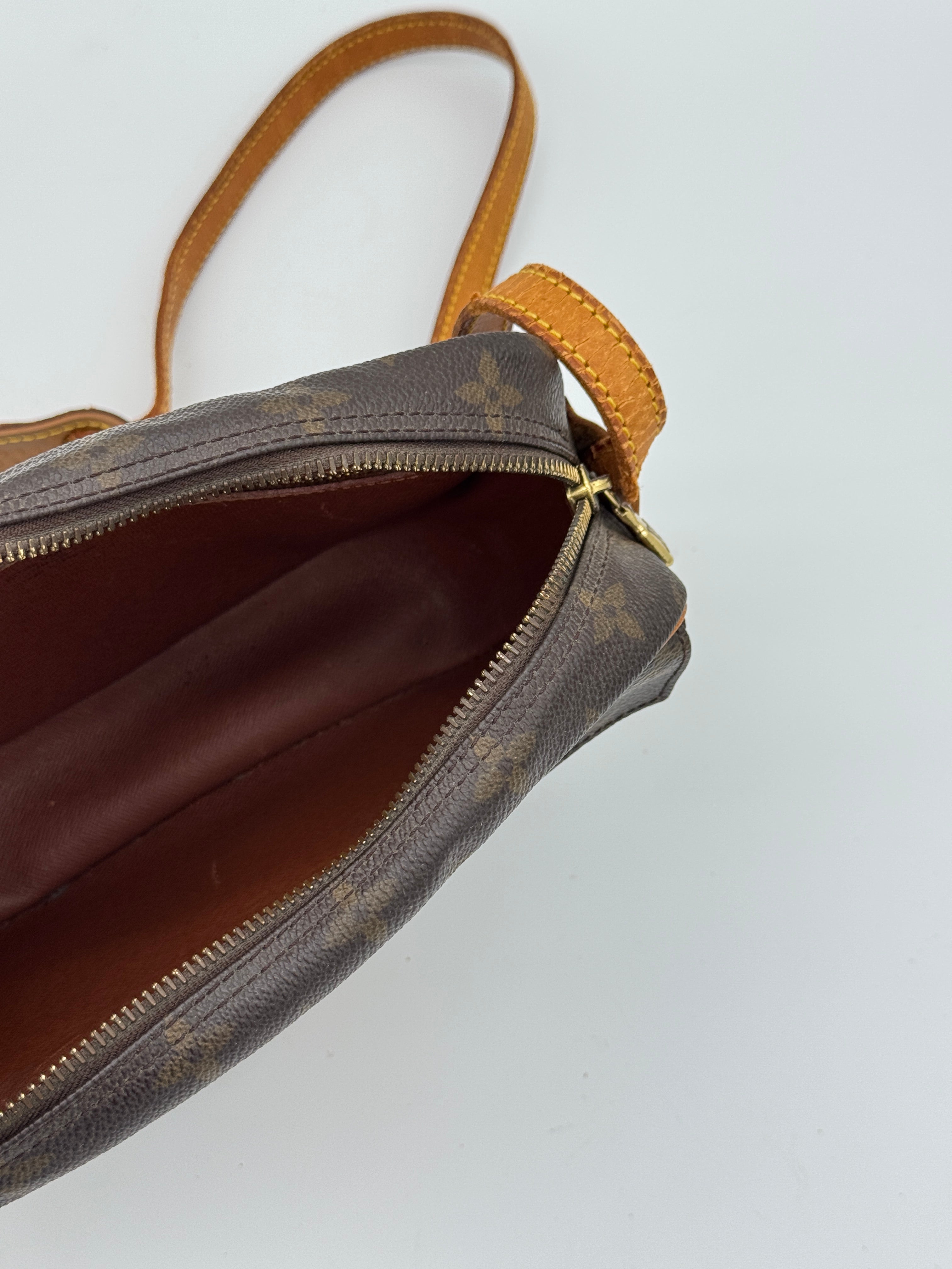 Louis Vuitton Jeune Fille MM