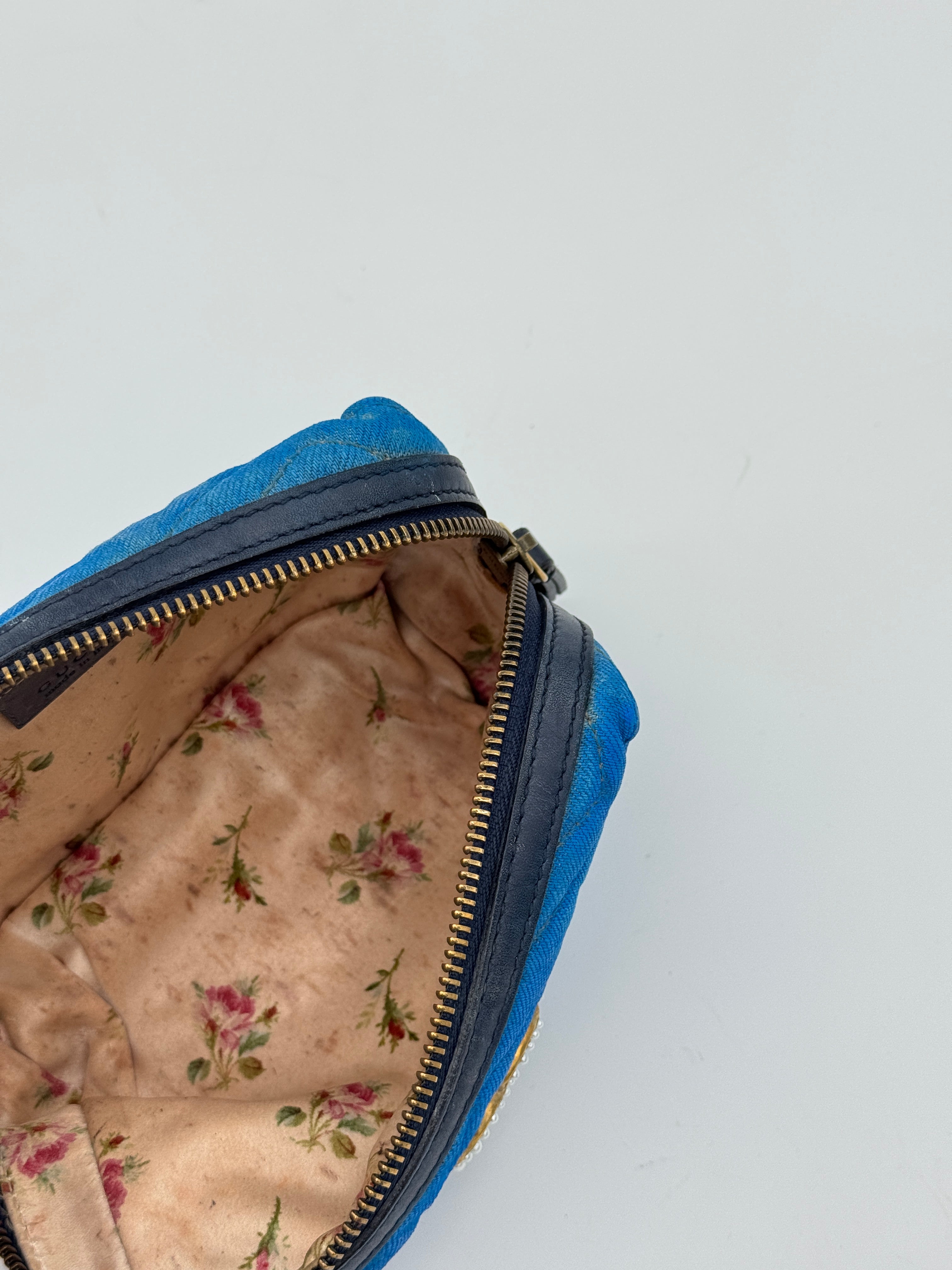 Gucci Marmont Pouch
