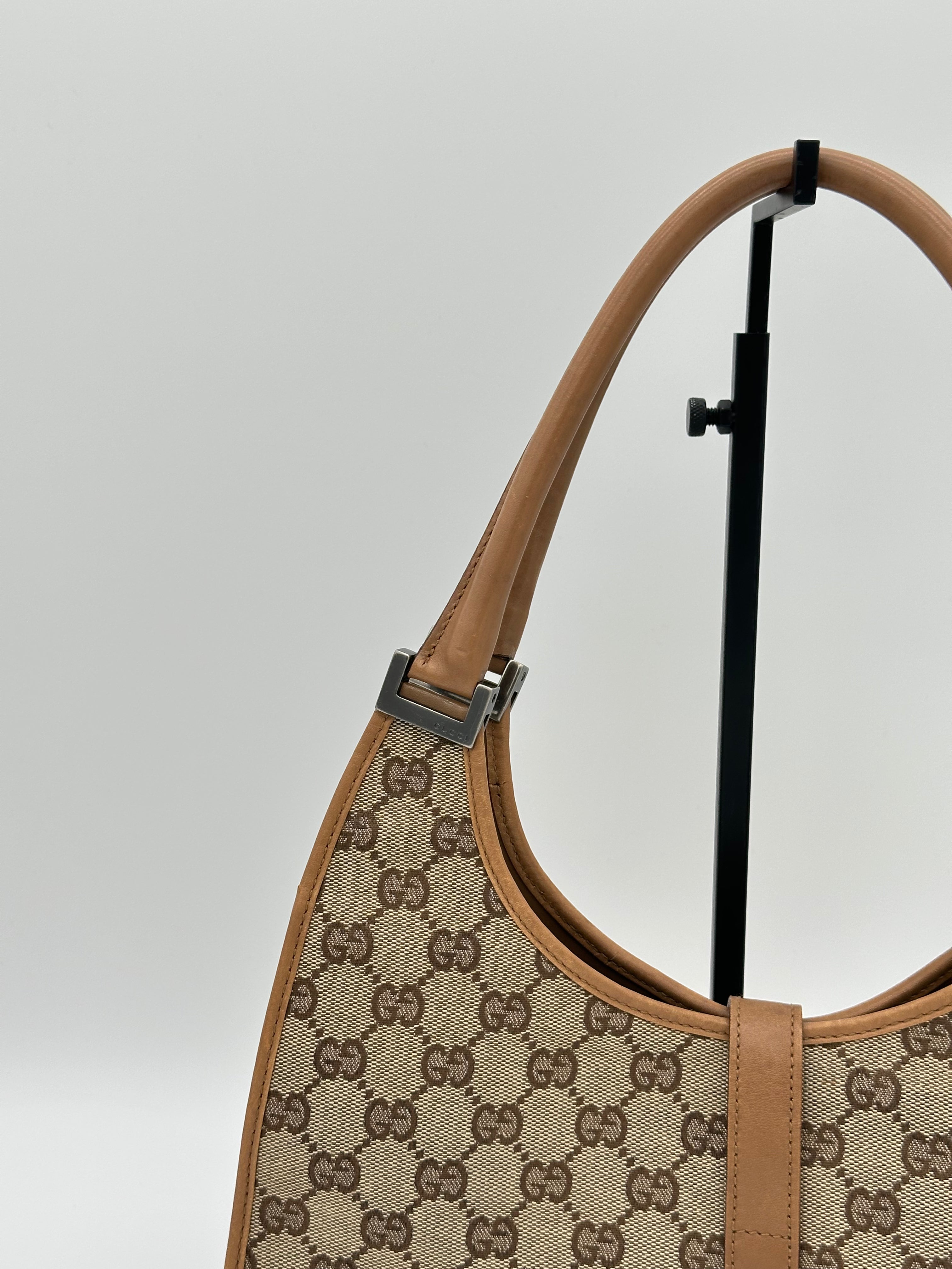 Gucci Jackie Bardot