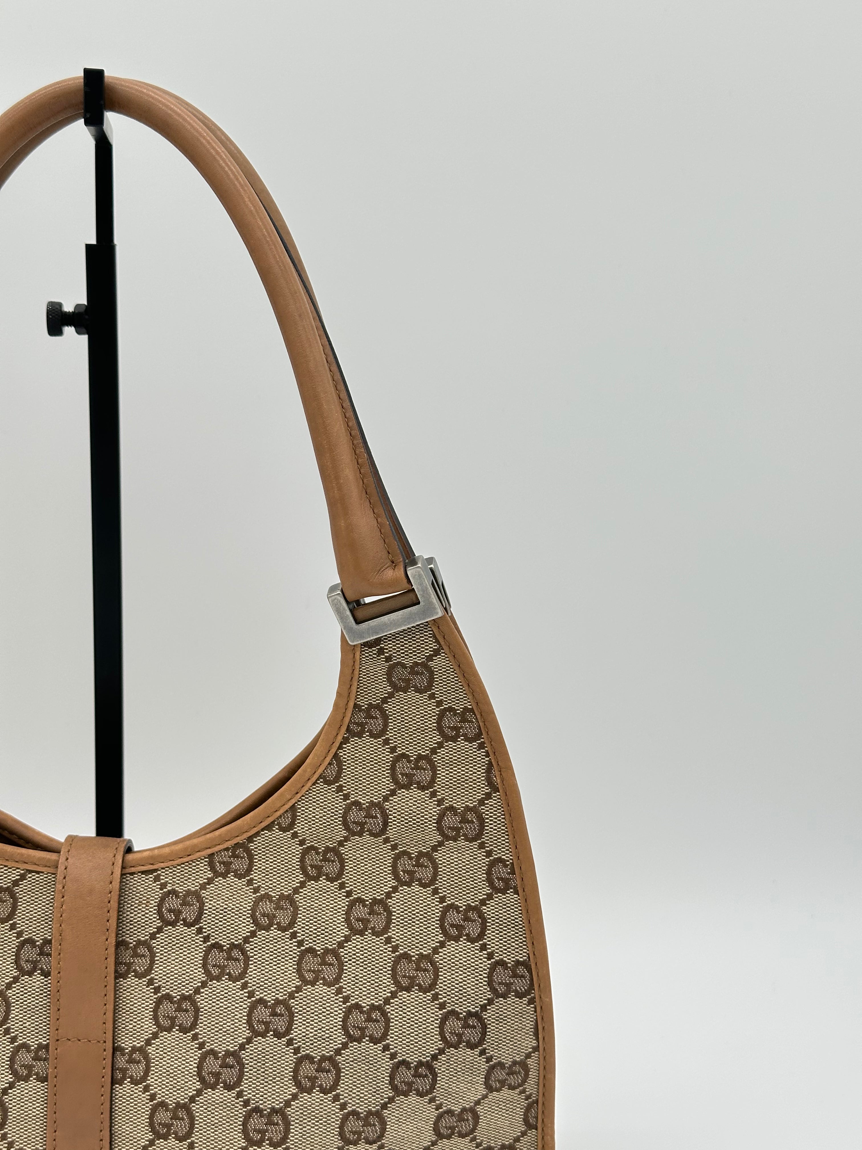 Gucci Jackie Bardot