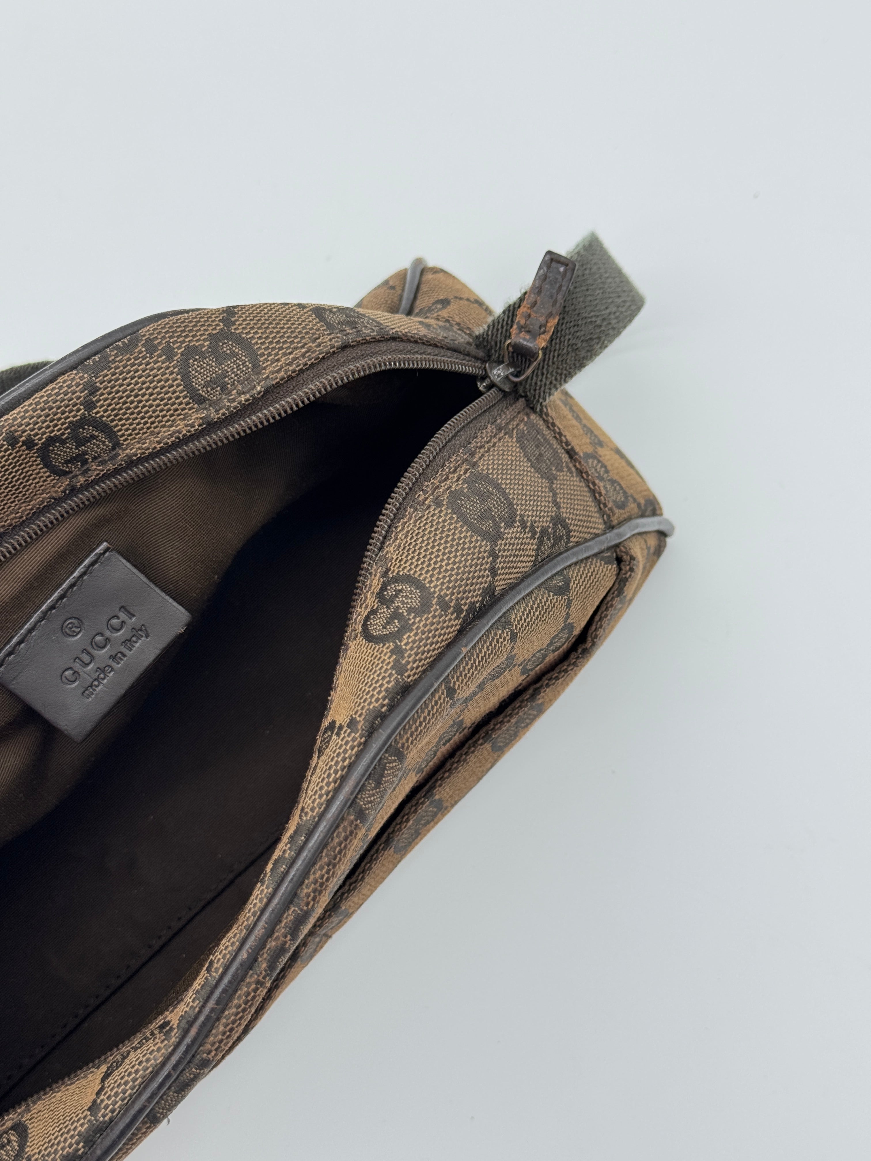 Gucci Half Moon