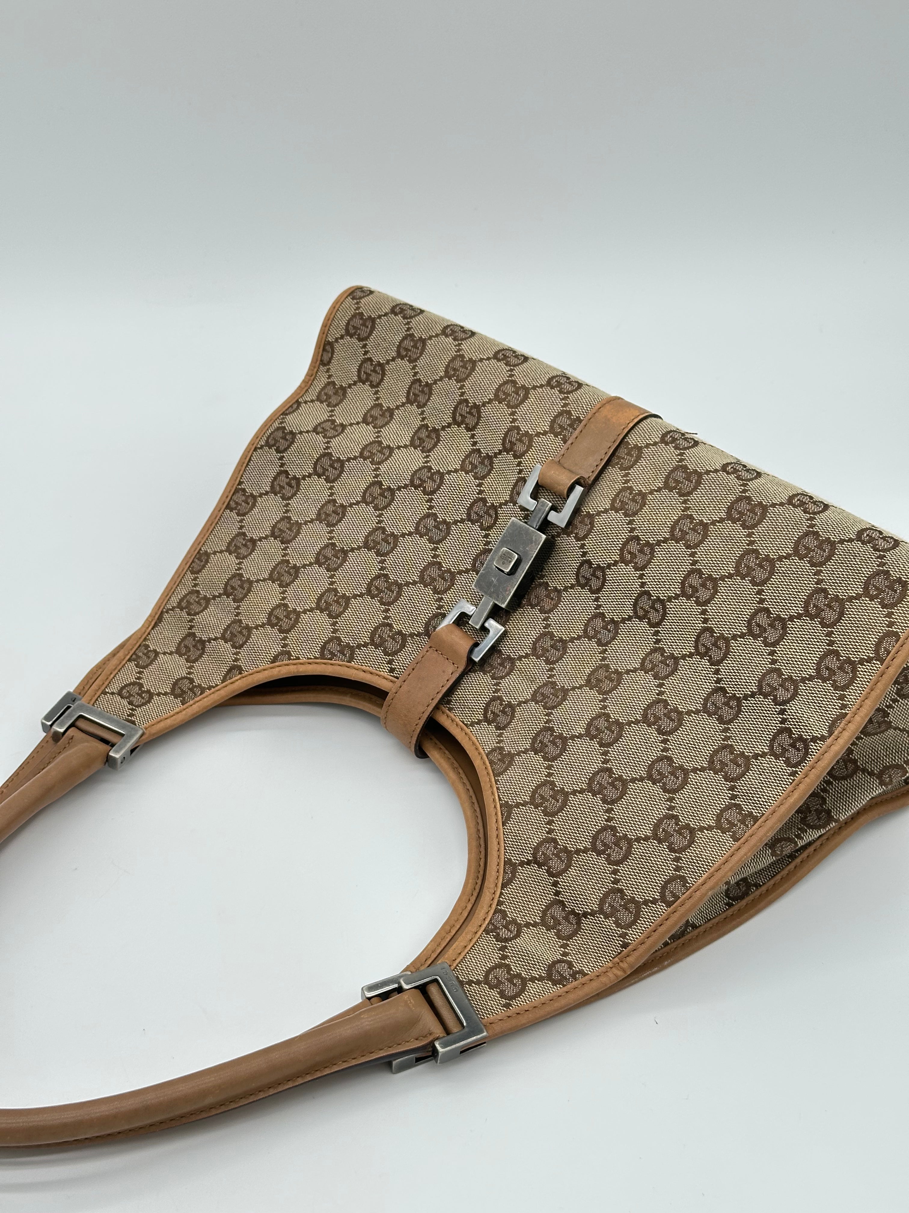 Gucci Jackie Bardot