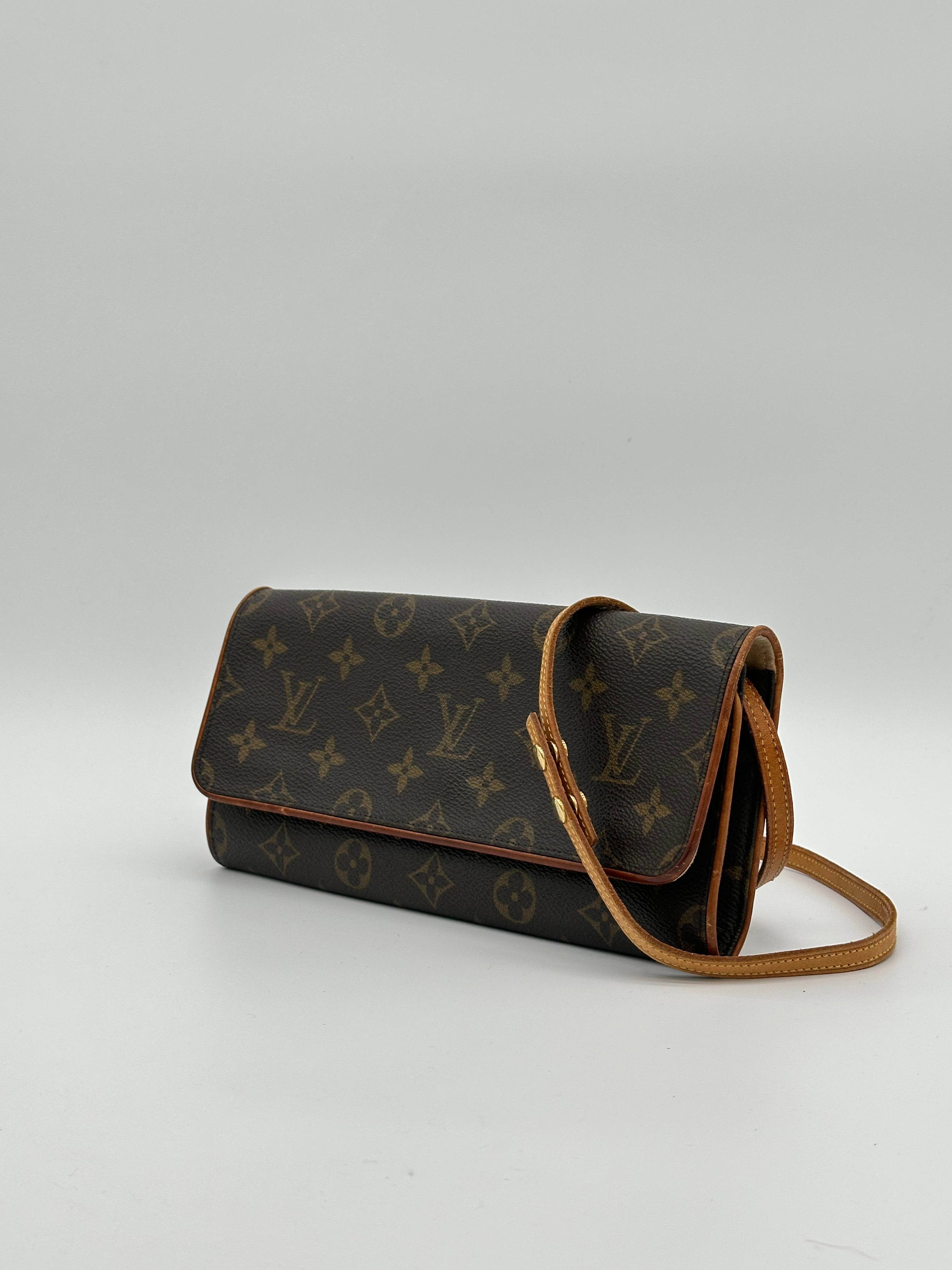 Louis Vuitton Twin Pochette GM