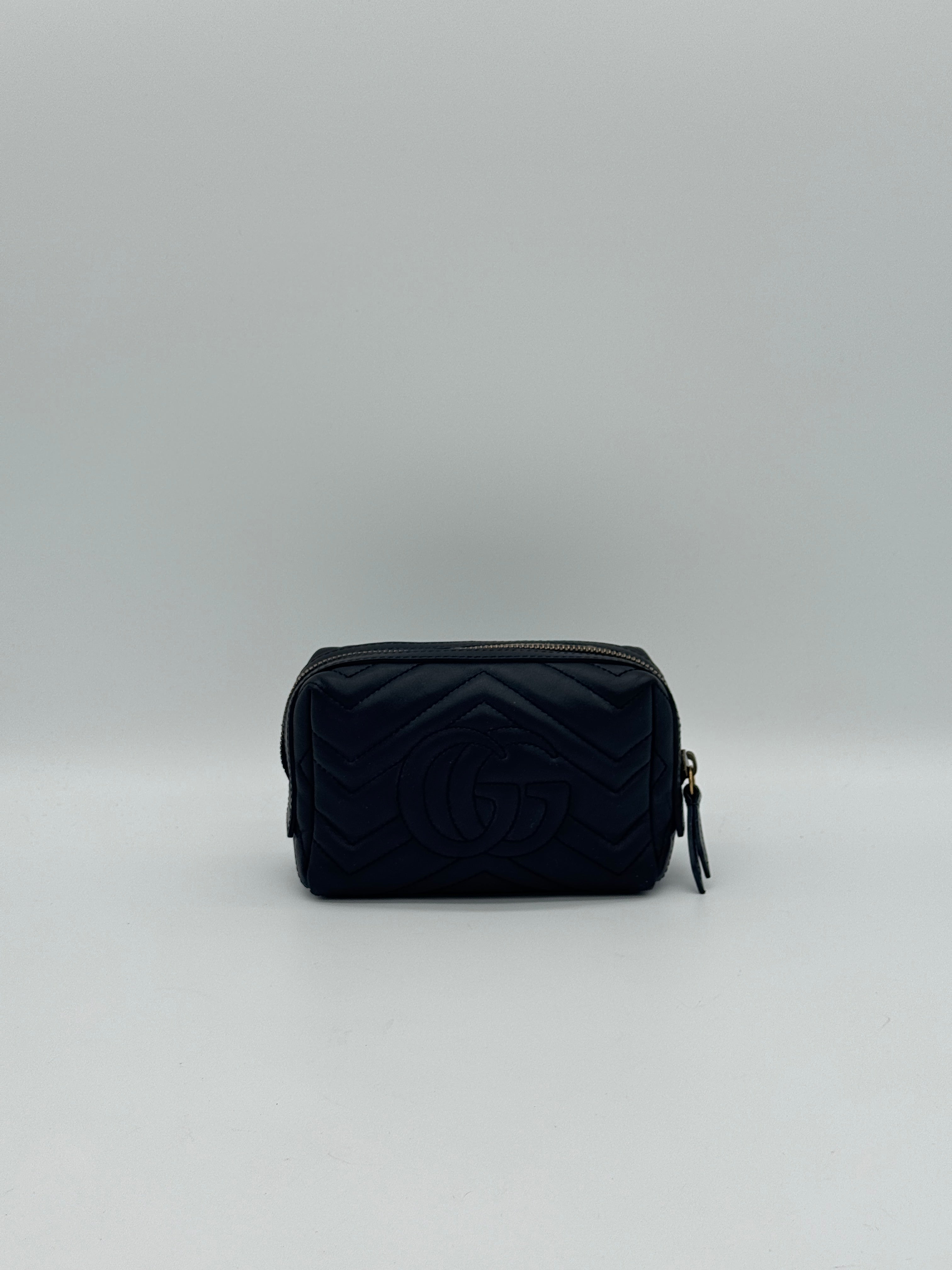 Gucci Marmont Pouch