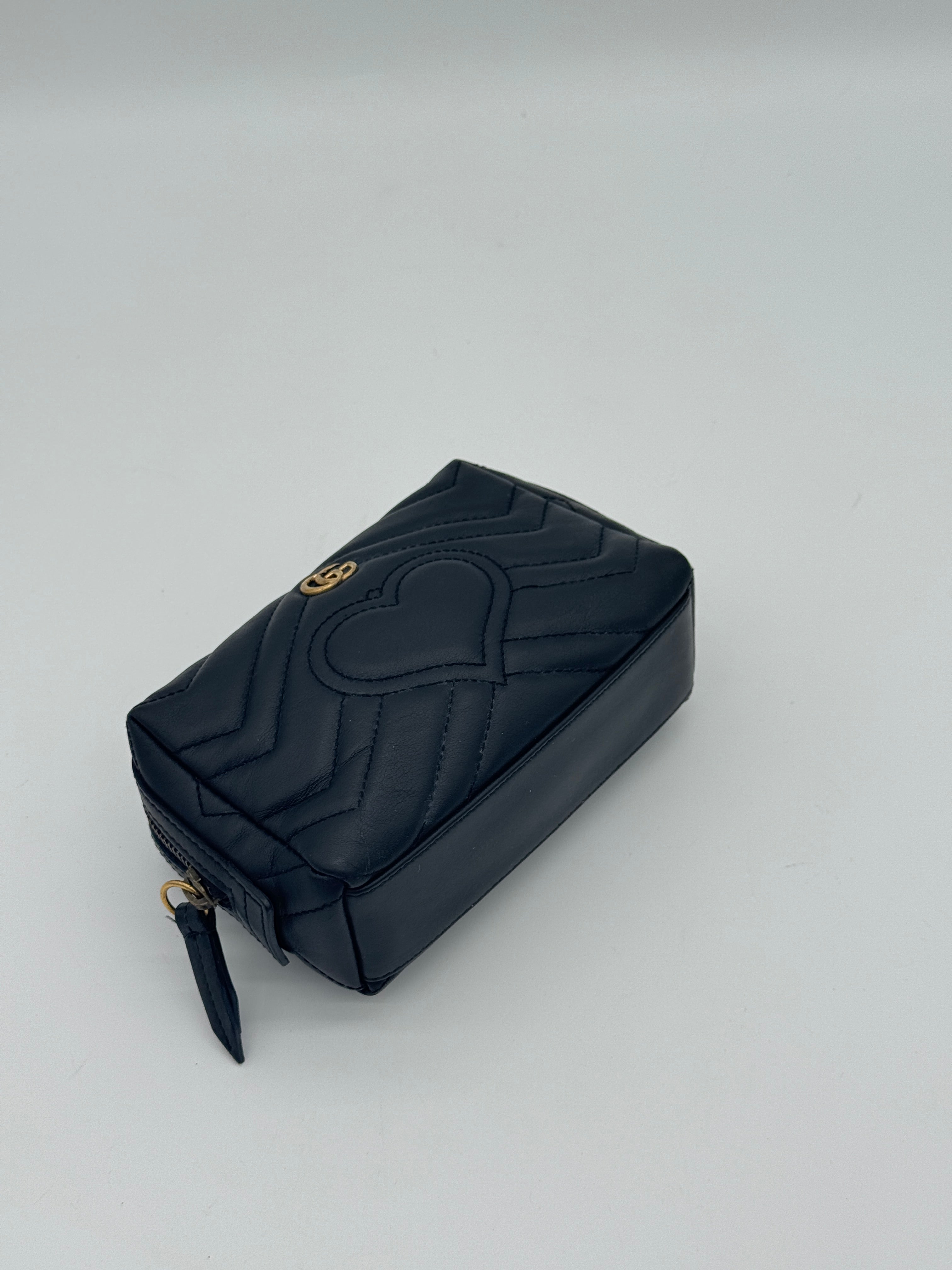 Gucci Marmont Pouch