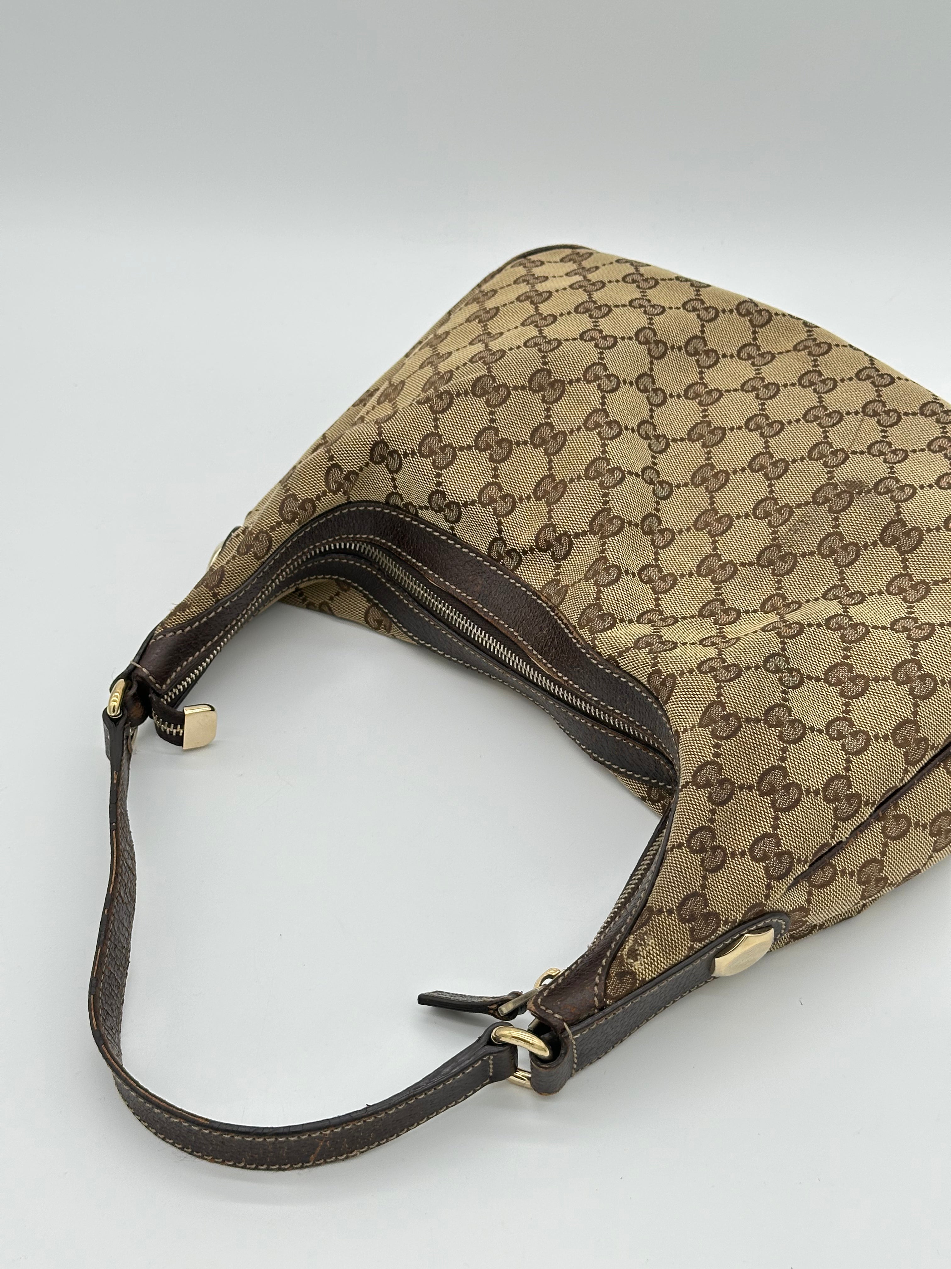 Gucci Charmy Hobo