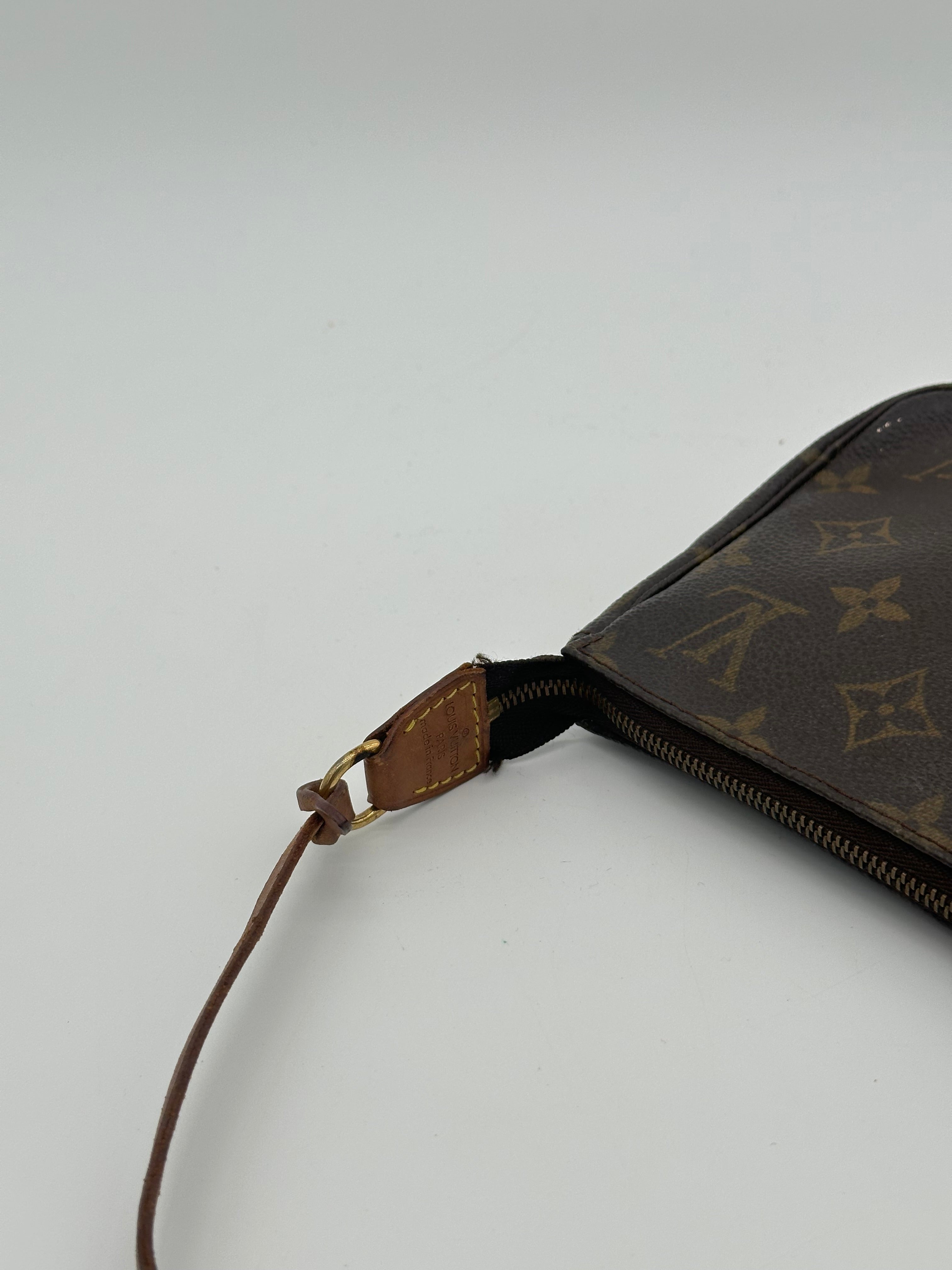 Louis Vuitton Pochette Accessoires
