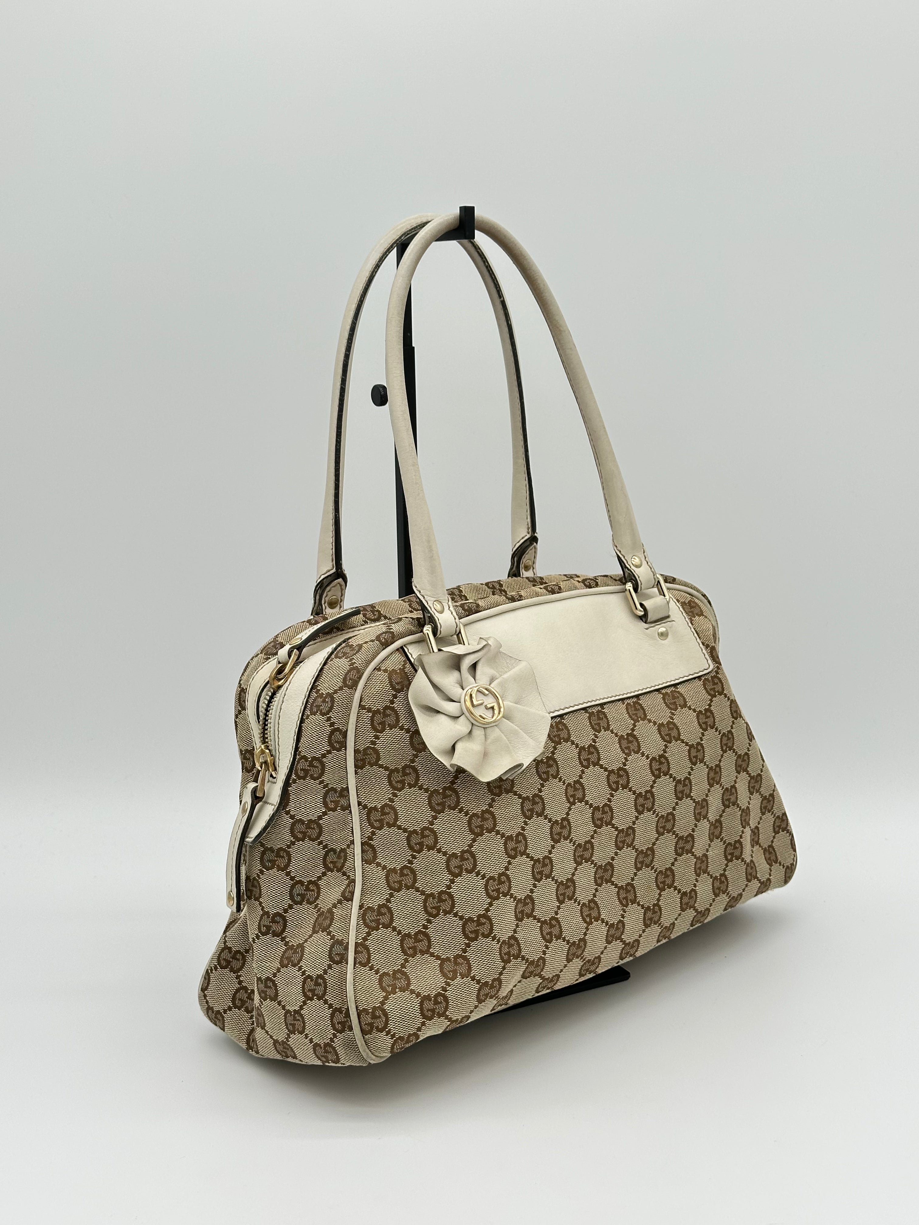 Gucci Trophy Flower Boston