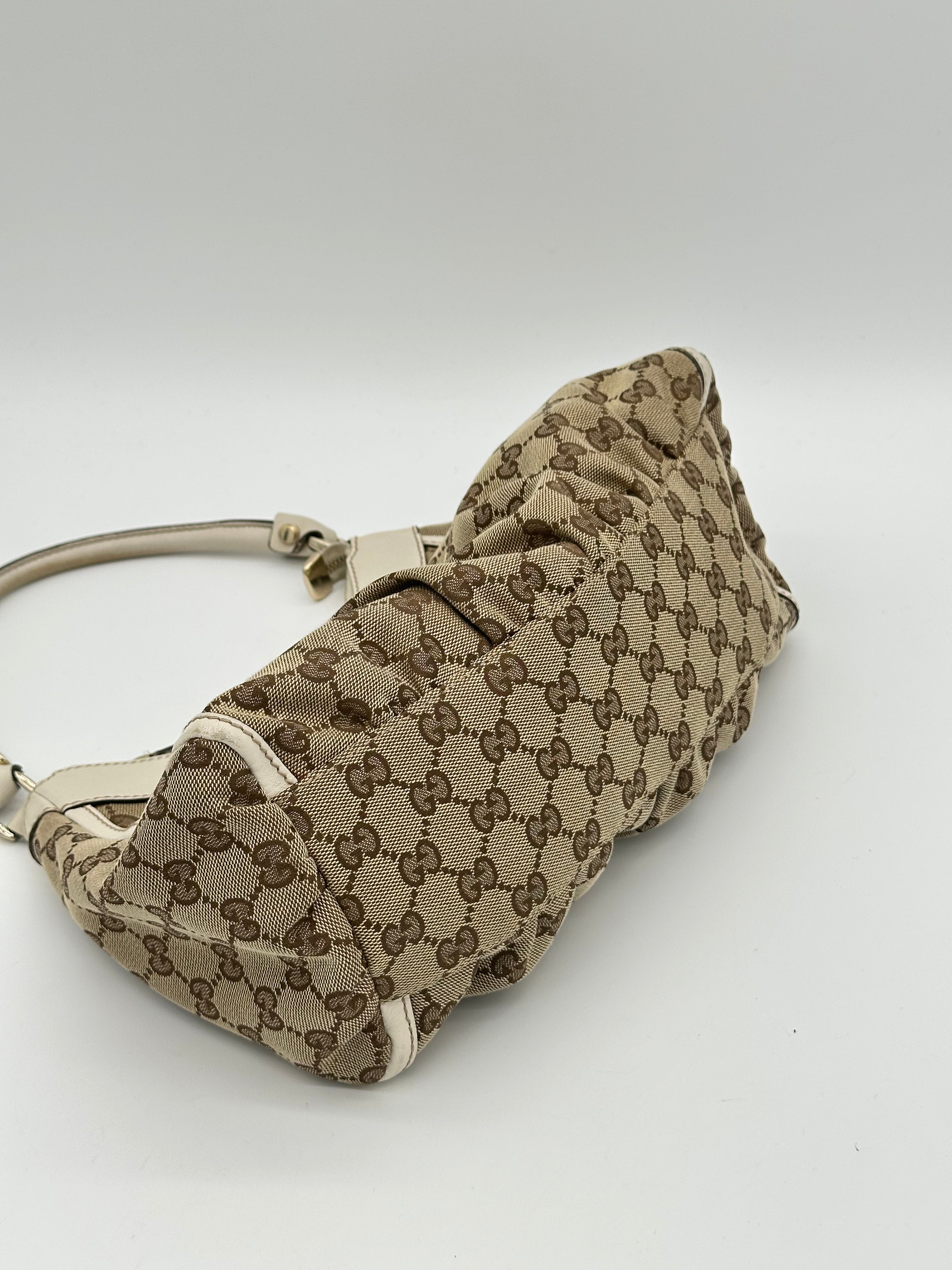Gucci Abbey D-Ring