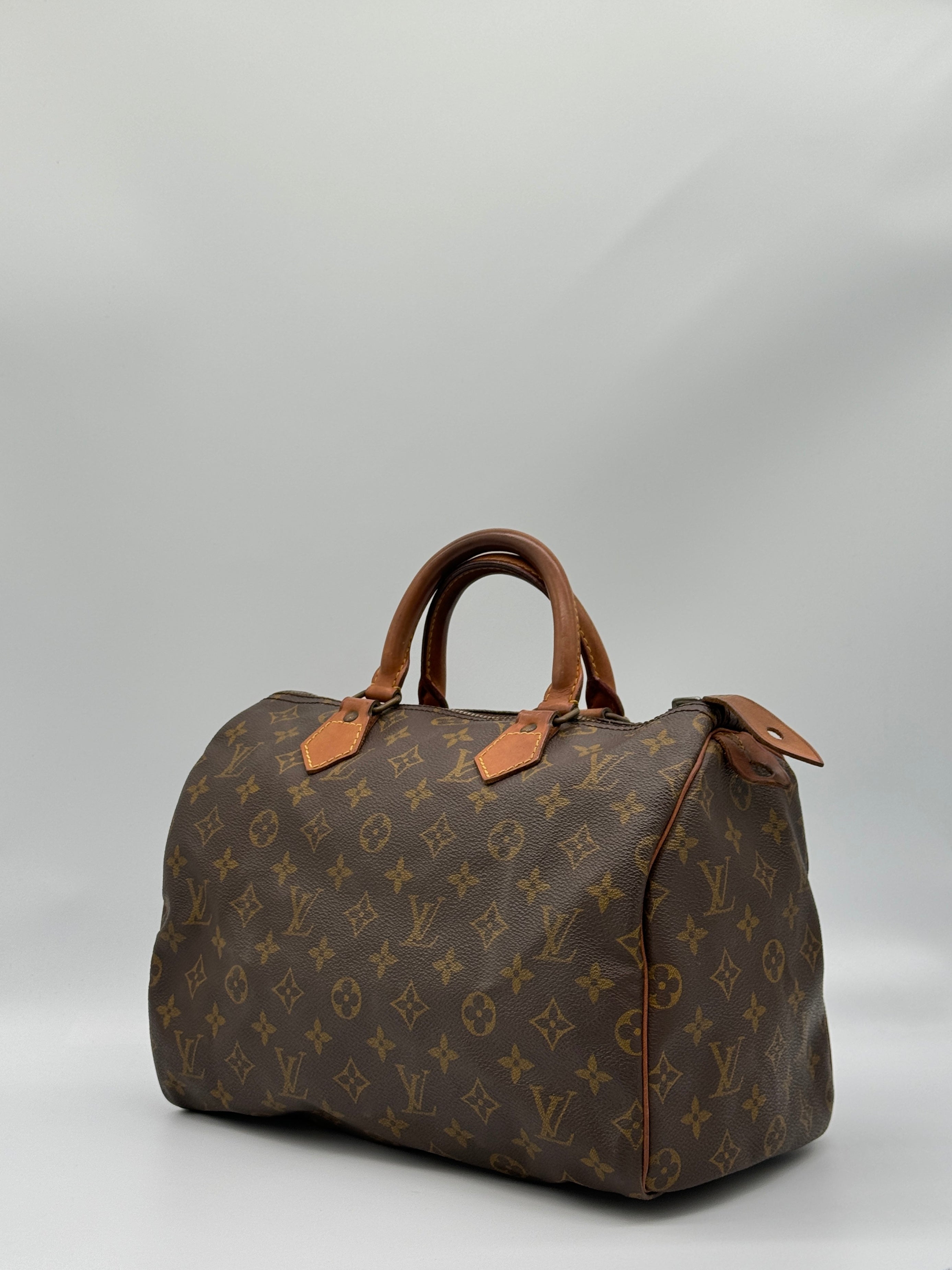 Louis Vuitton Speedy 30