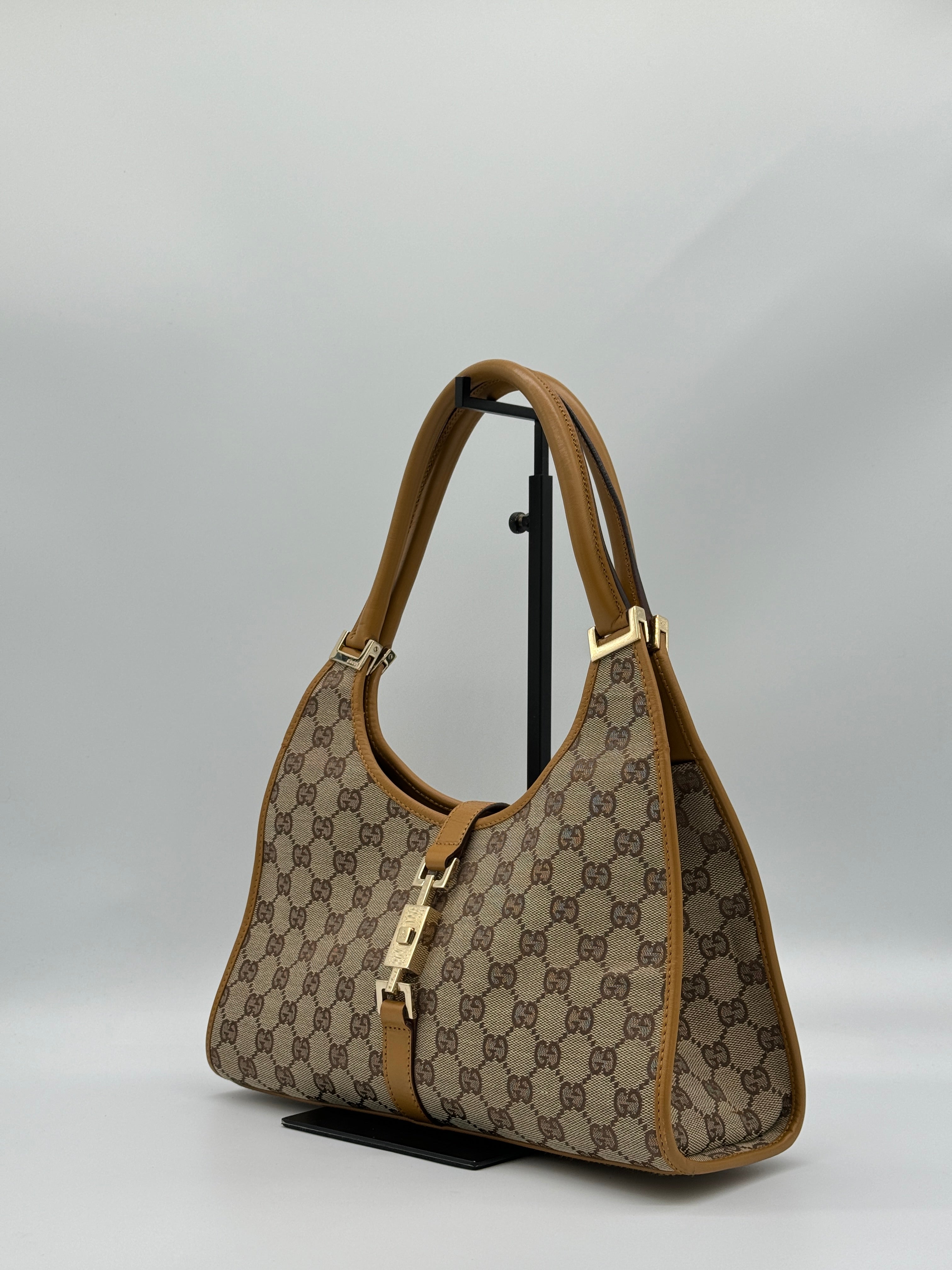 Gucci Jackie Bardot