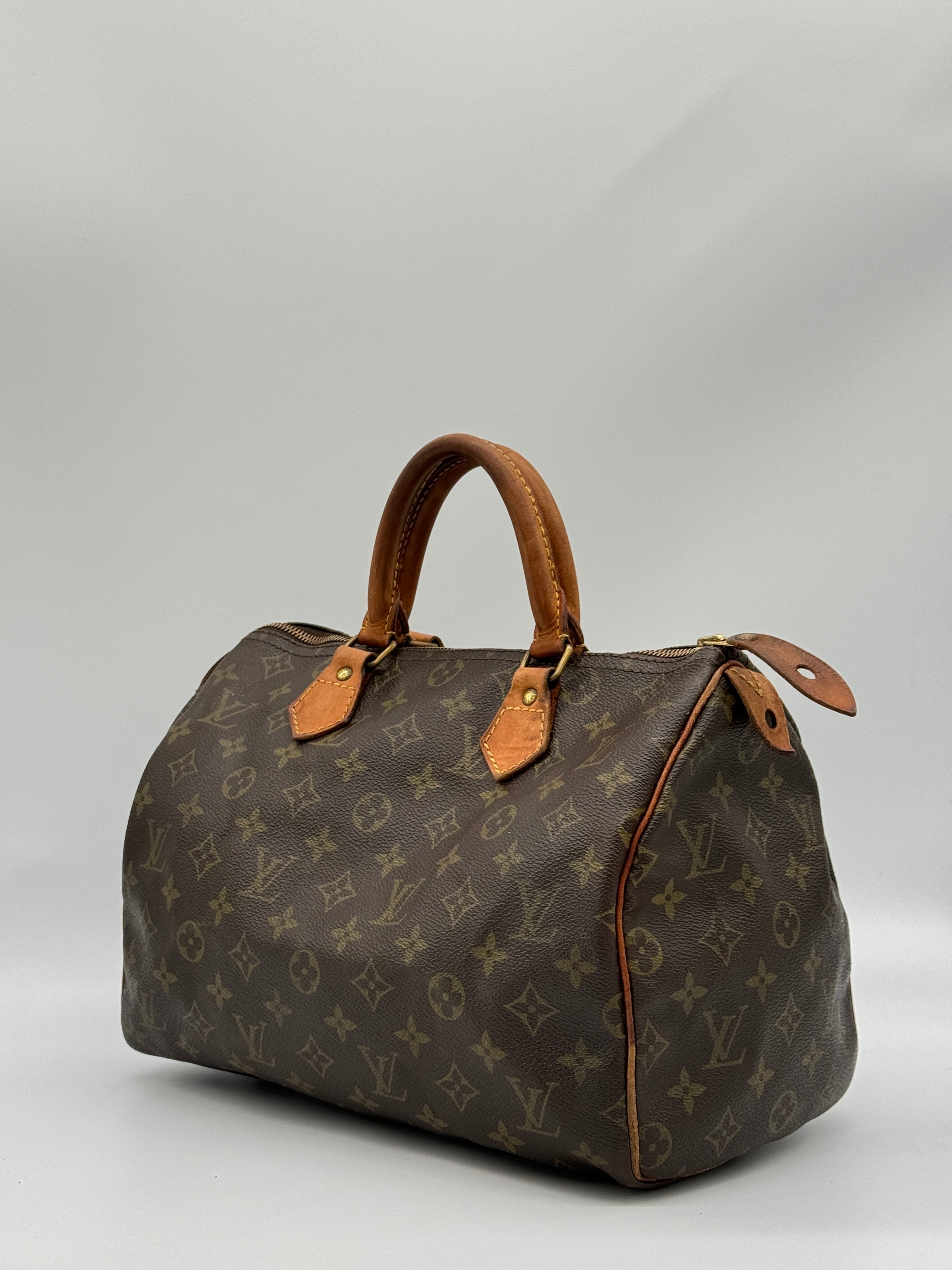 Louis Vuitton Speedy 30