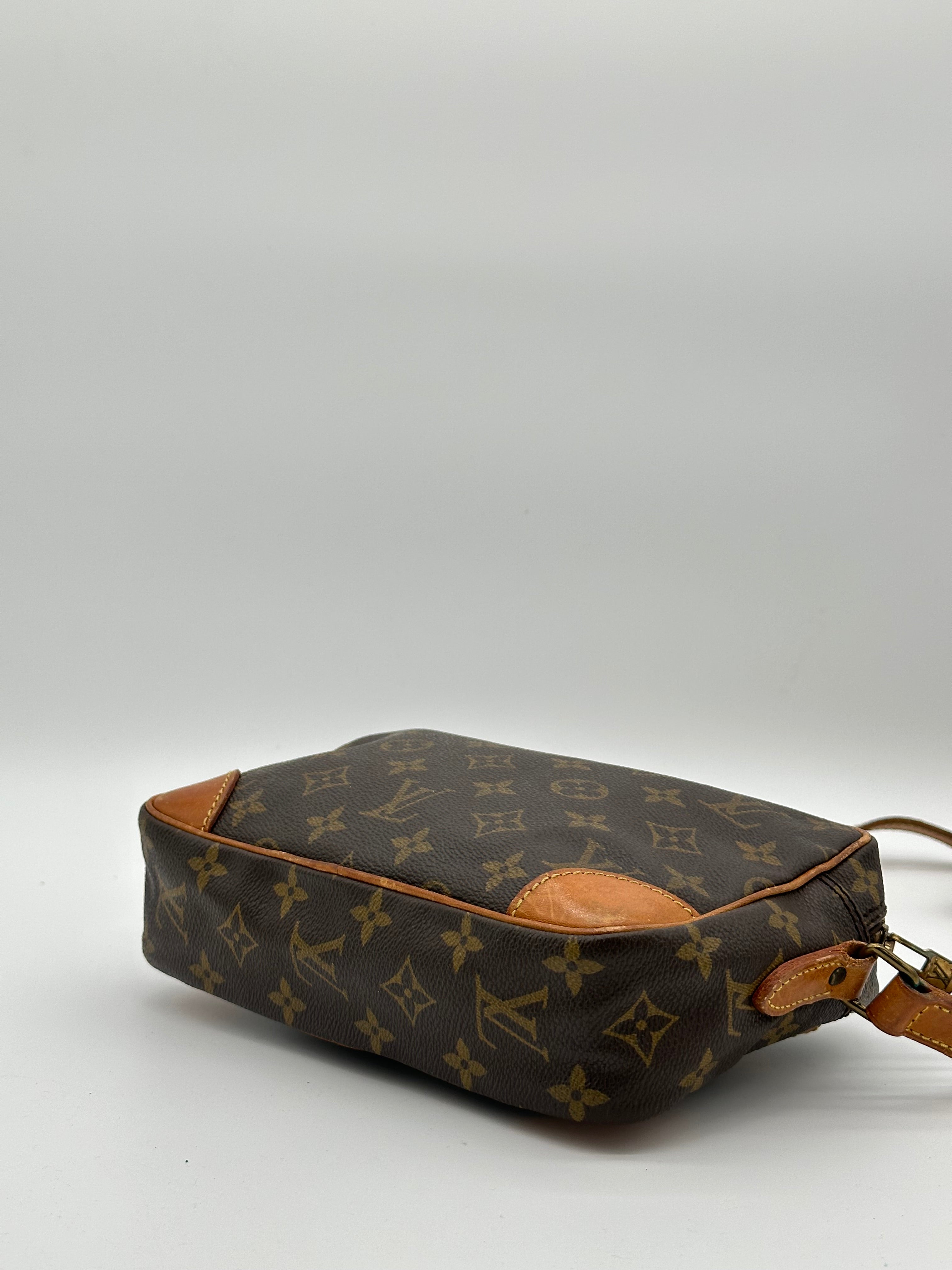 Louis Vuitton Trocadero 23