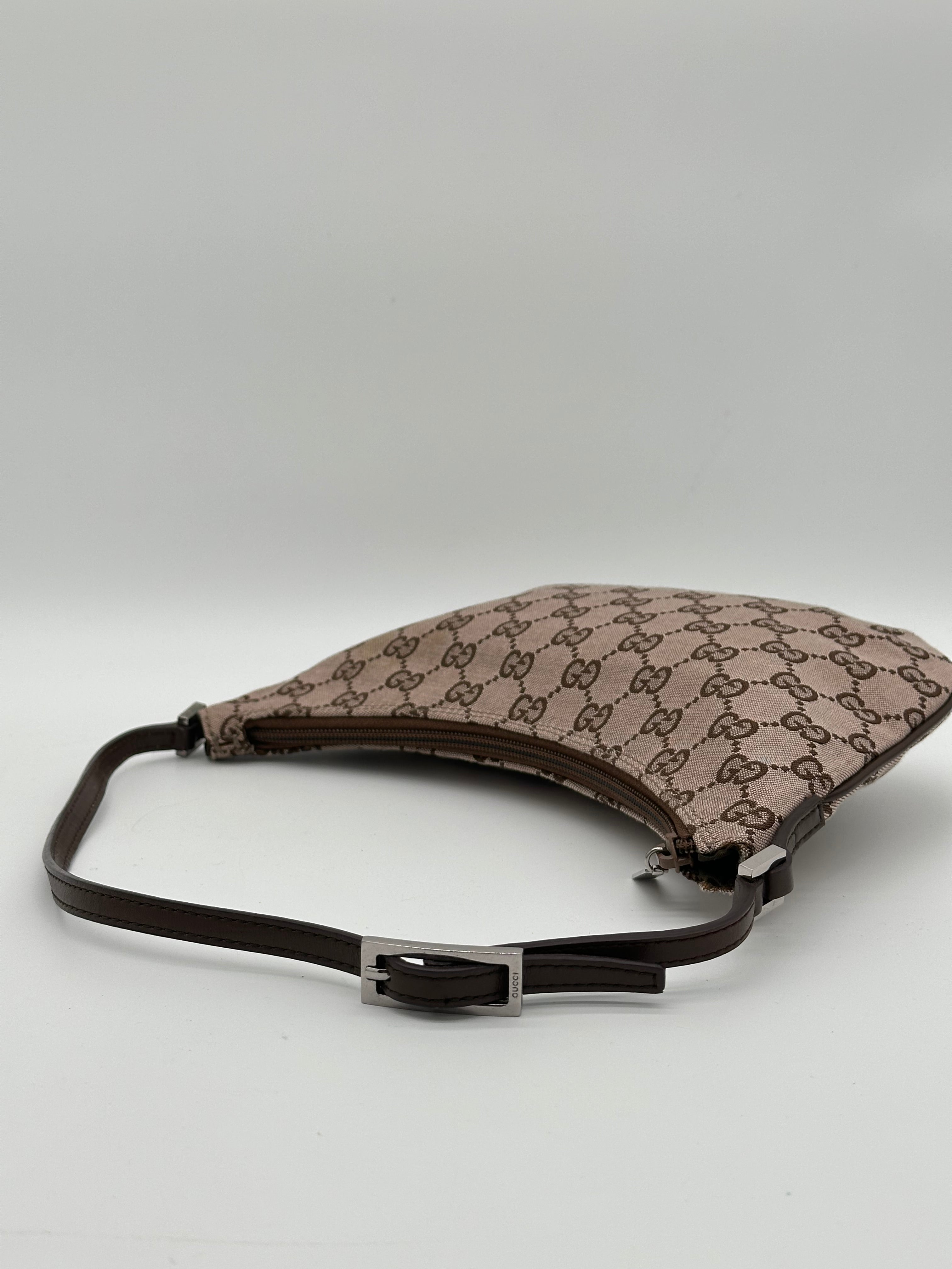 Gucci Canvas Baguette