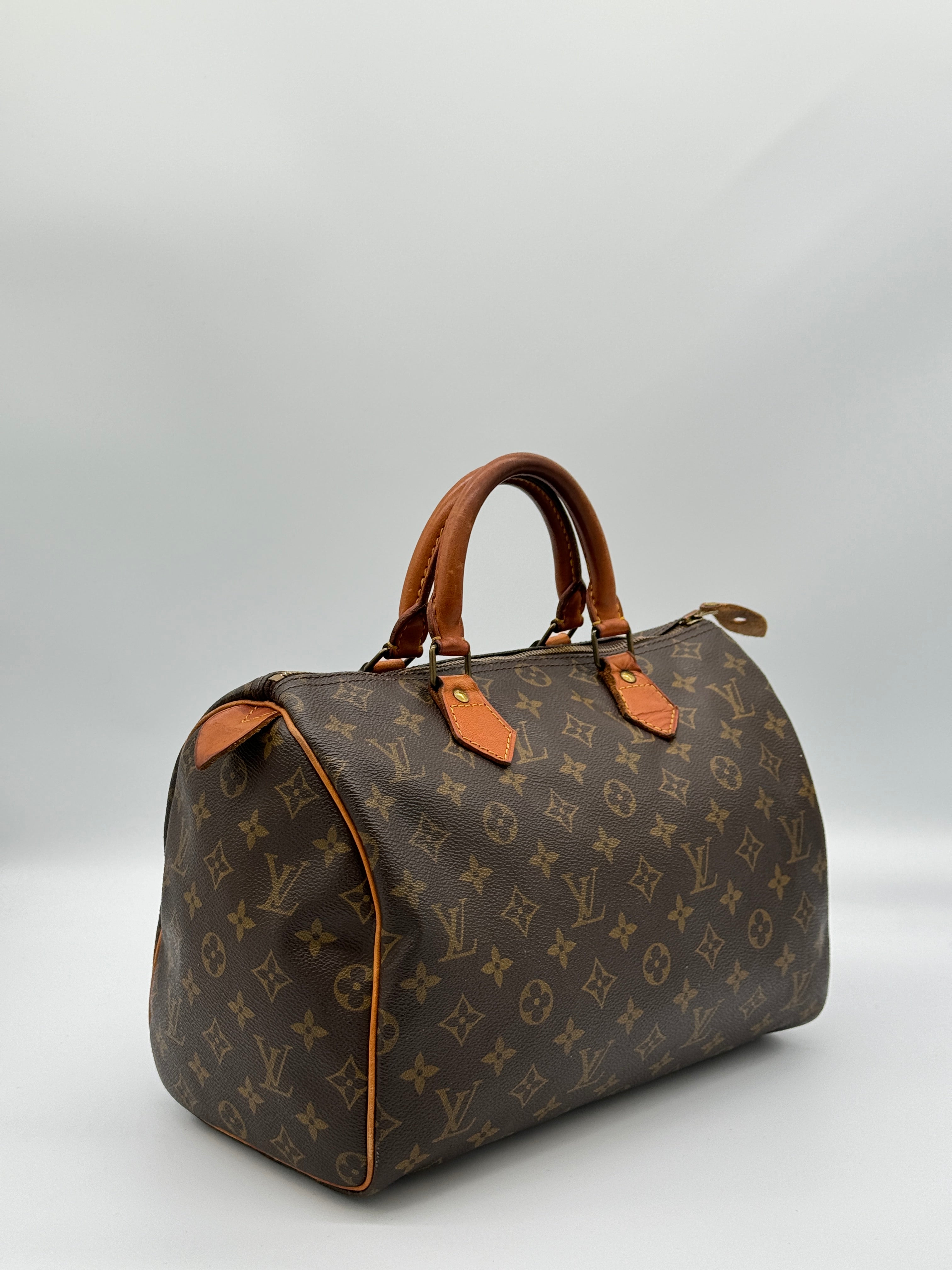 Louis Vuitton Speedy 30