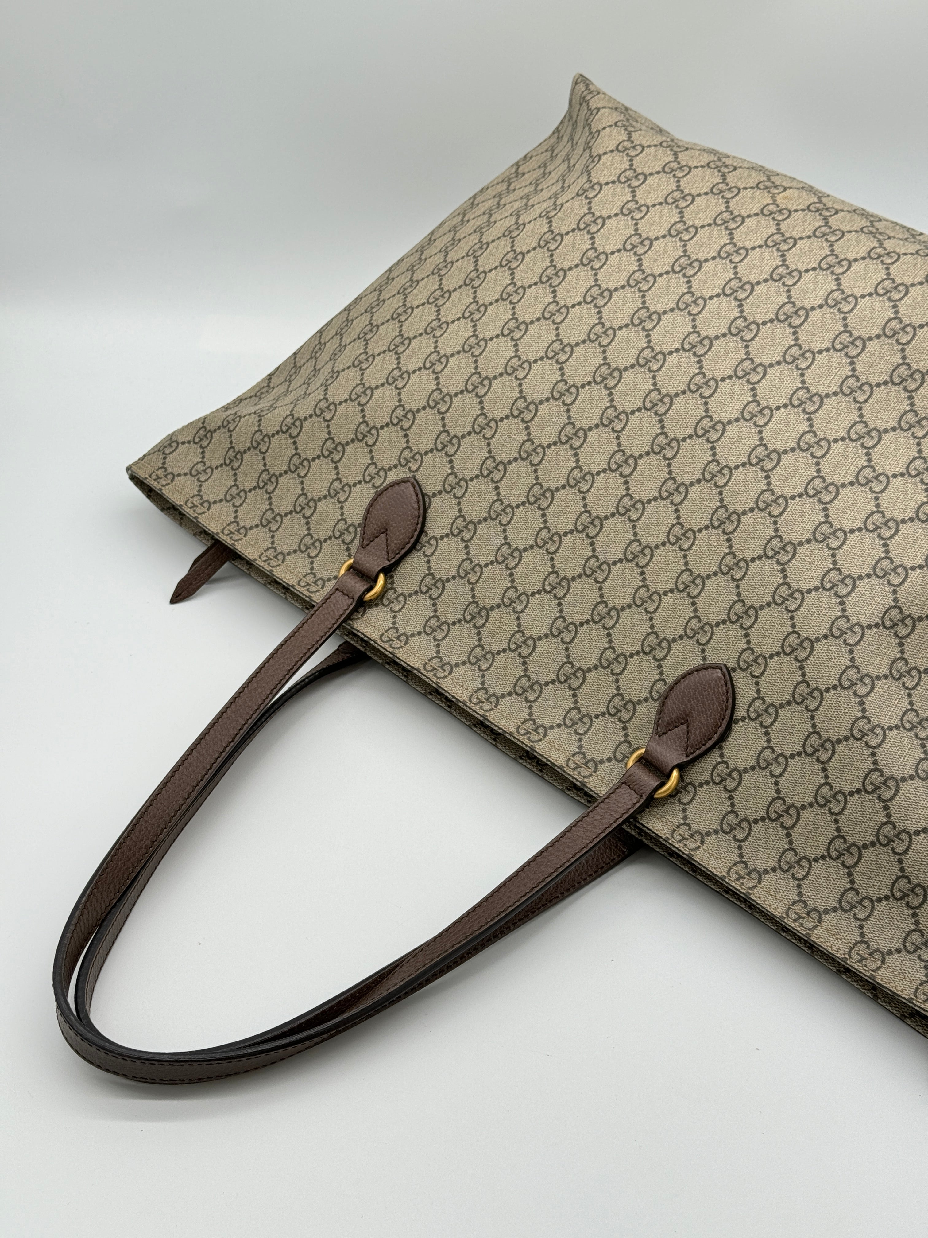 Gucci Supreme Tote