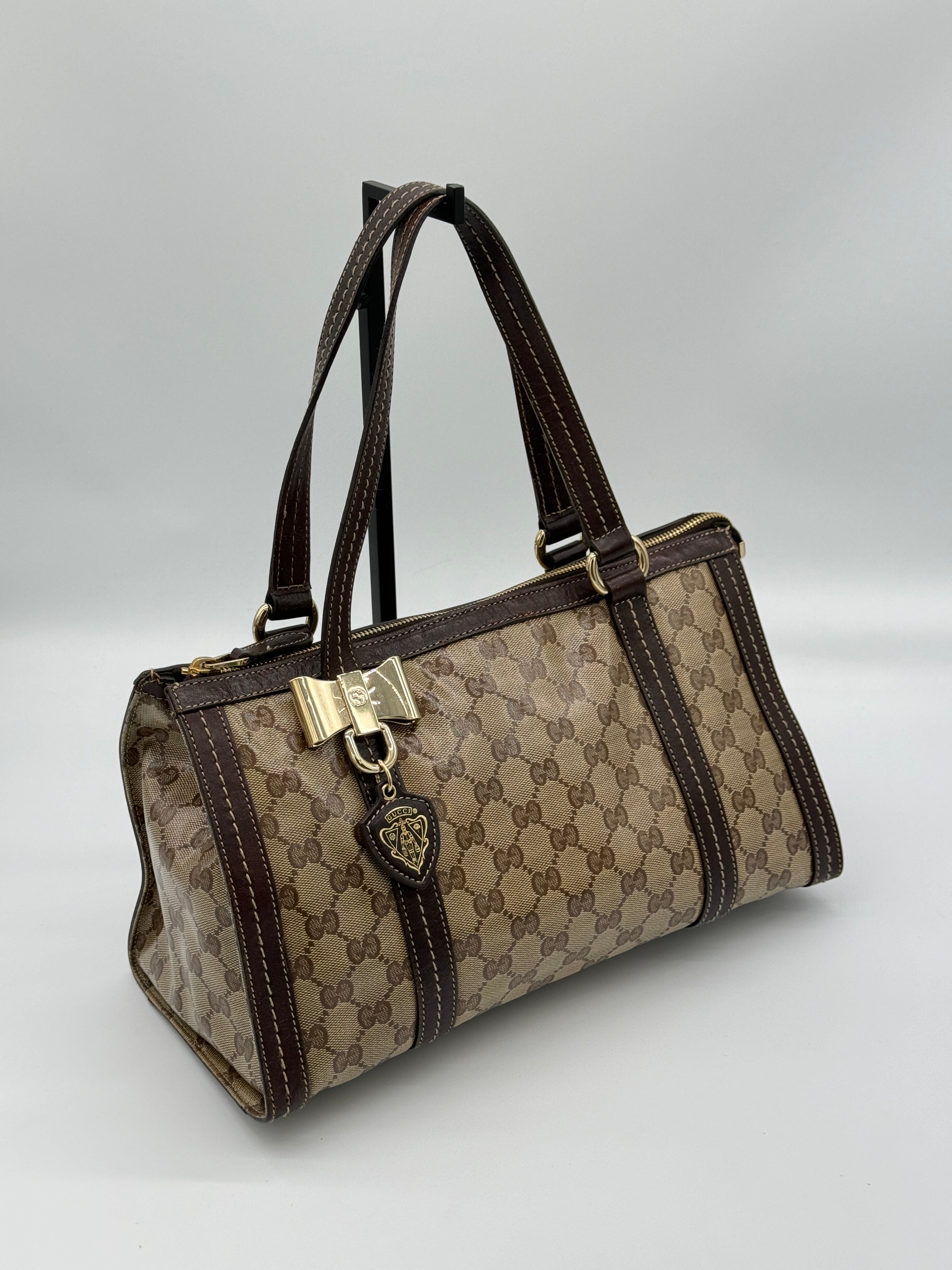 Gucci GG Crystal