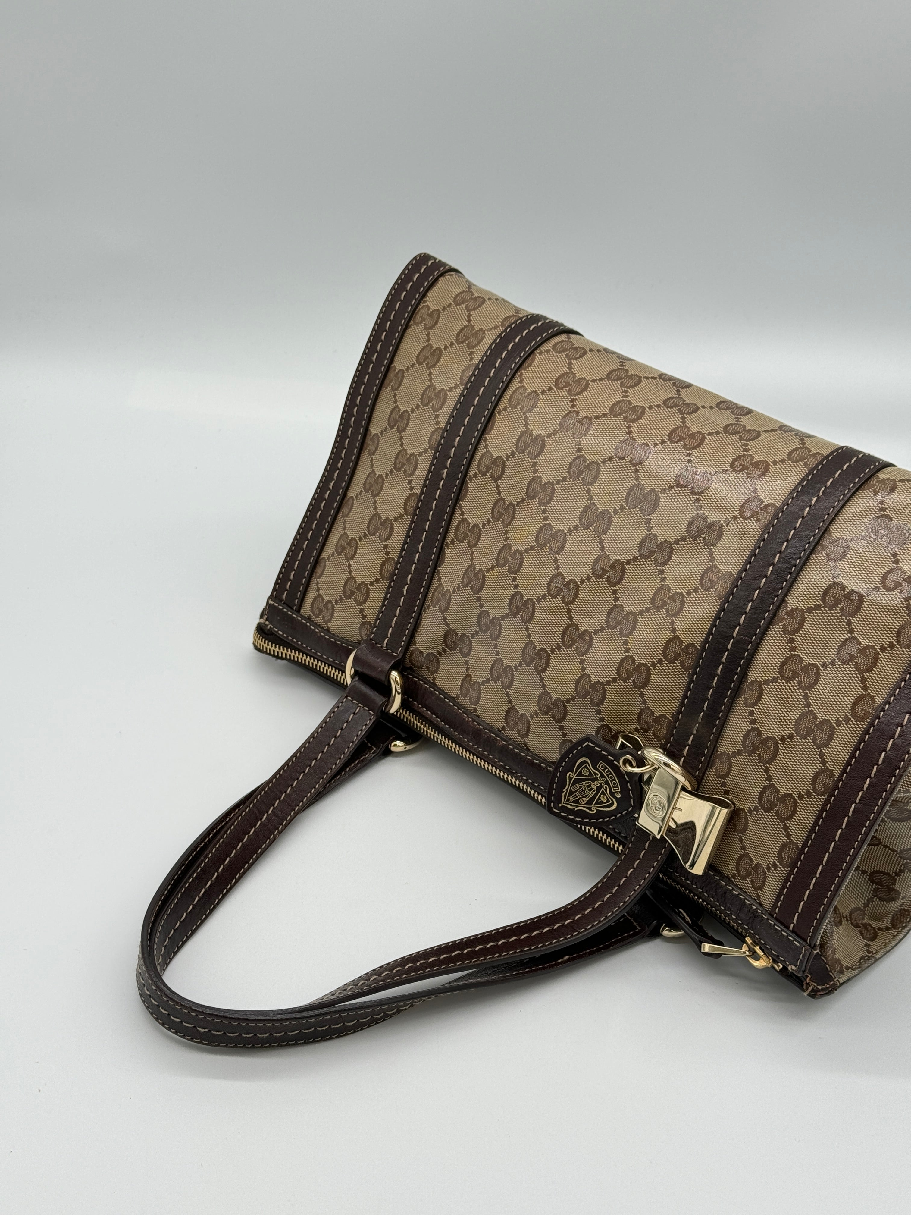 Gucci GG Crystal
