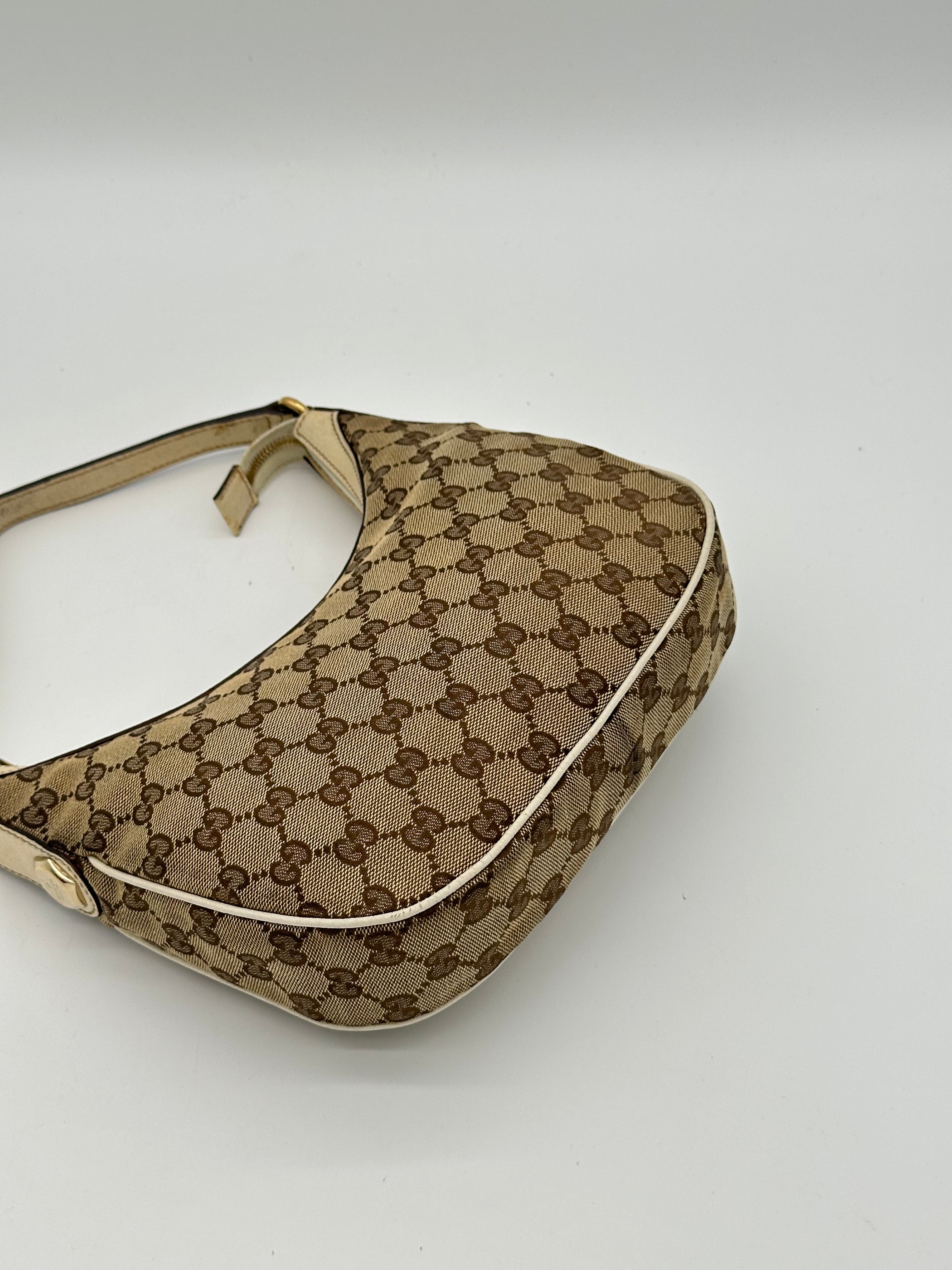 Gucci Small Charmy Hobo
